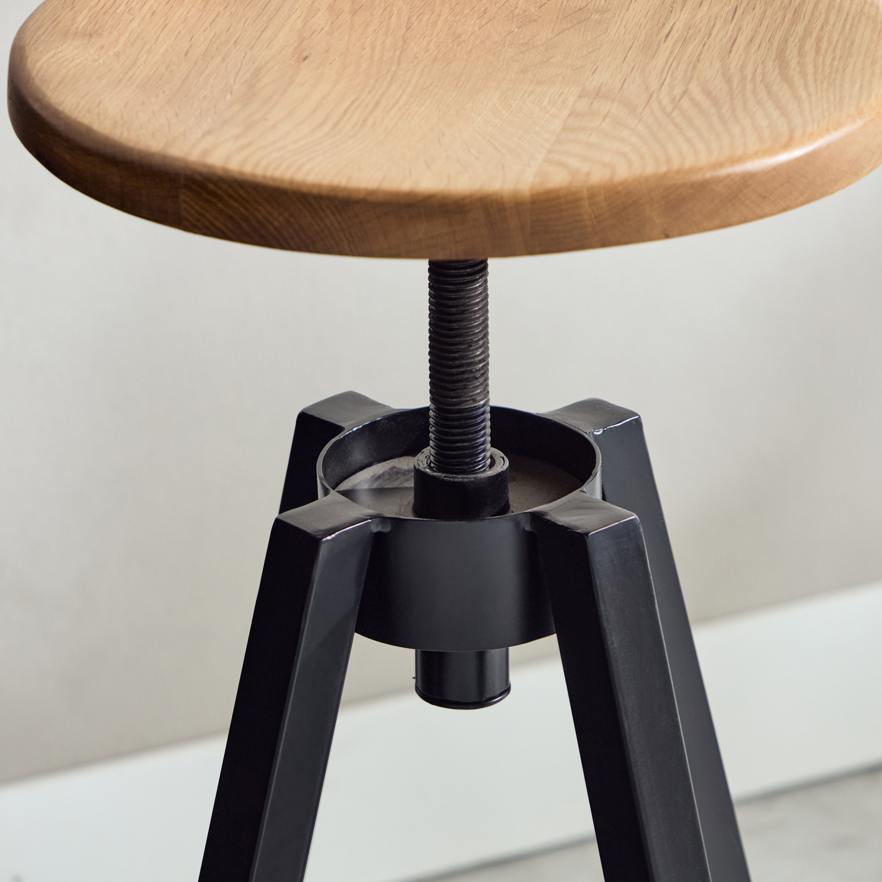 كرسي مشرب دوّار - جروفر من كافون-hbxfurniture-diningroom-barcountersandbarstools-image-6