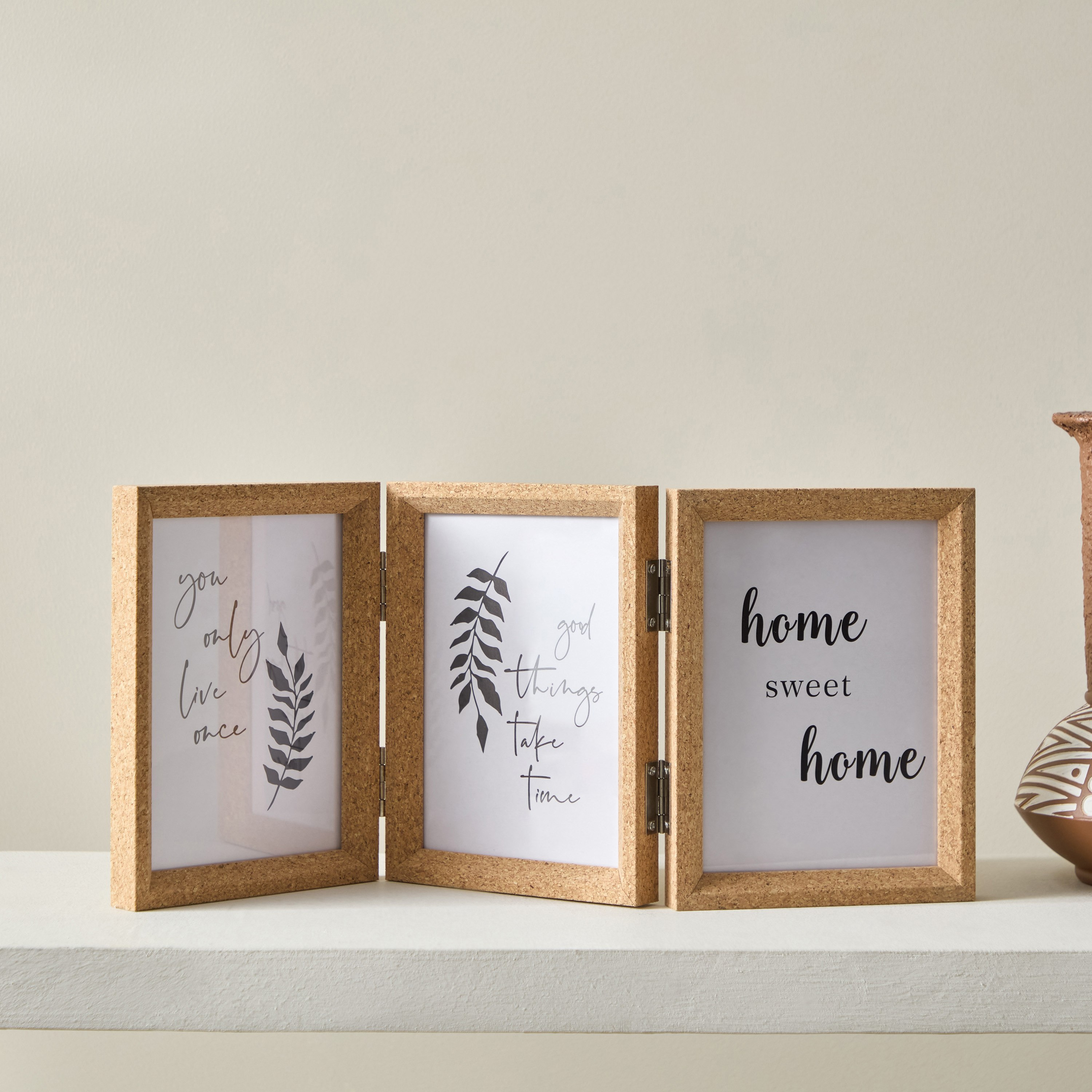 برواز زجاجي لـ3 صور من صابرينا - 45x20x2 سم-hbxbedroom-decorandaccessories-photoframes-image-1
