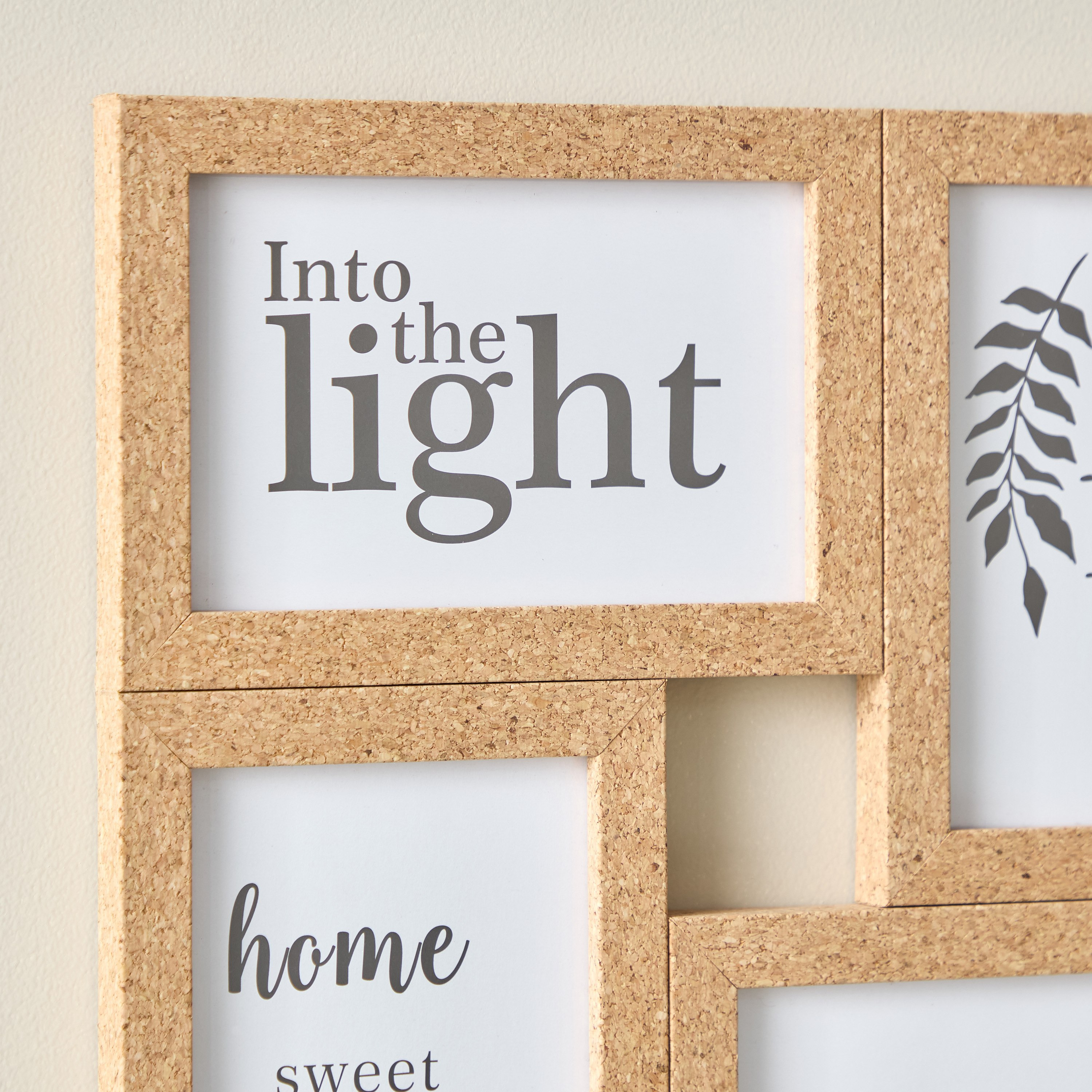 برواز زجاجي لـ4 صور من صابرينا - 29.5x29.5x16 سم-hbxbedroom-decorandaccessories-photoframes-image-3