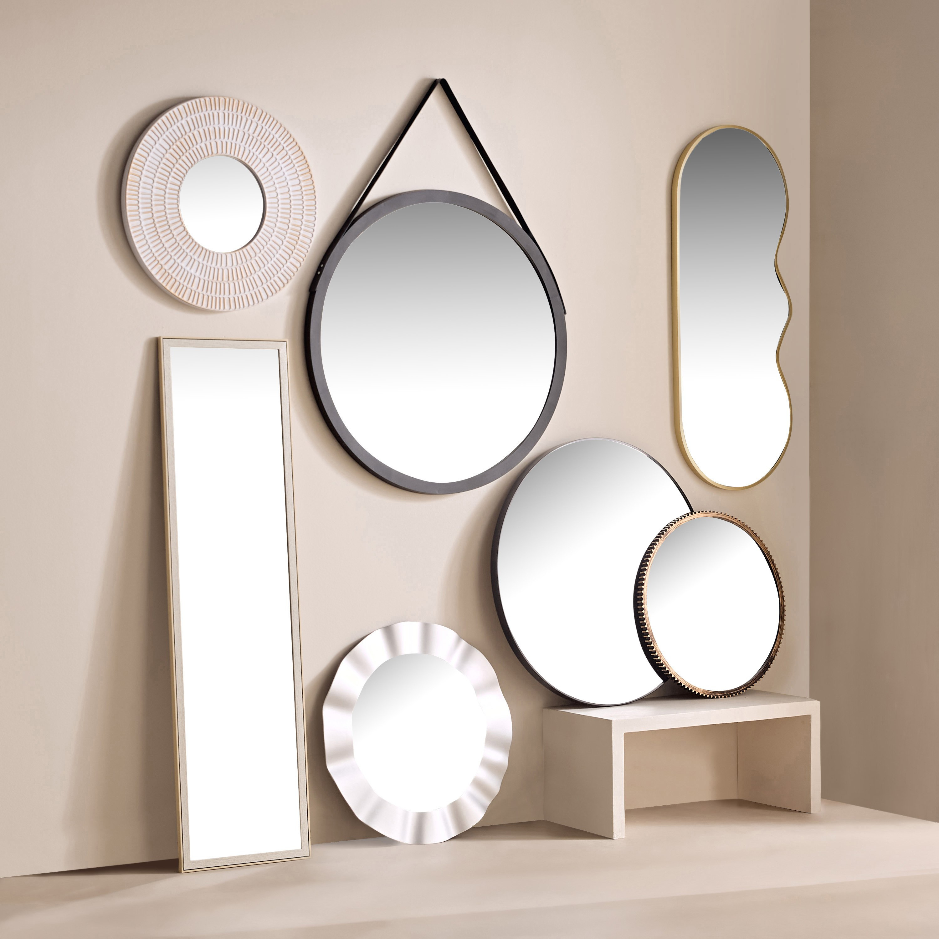 مرآة زجاجية ستانلس ستيل من سابرينا - 70x70 سم-hbxhomeware-hbxdecorandfurnishings-image-4