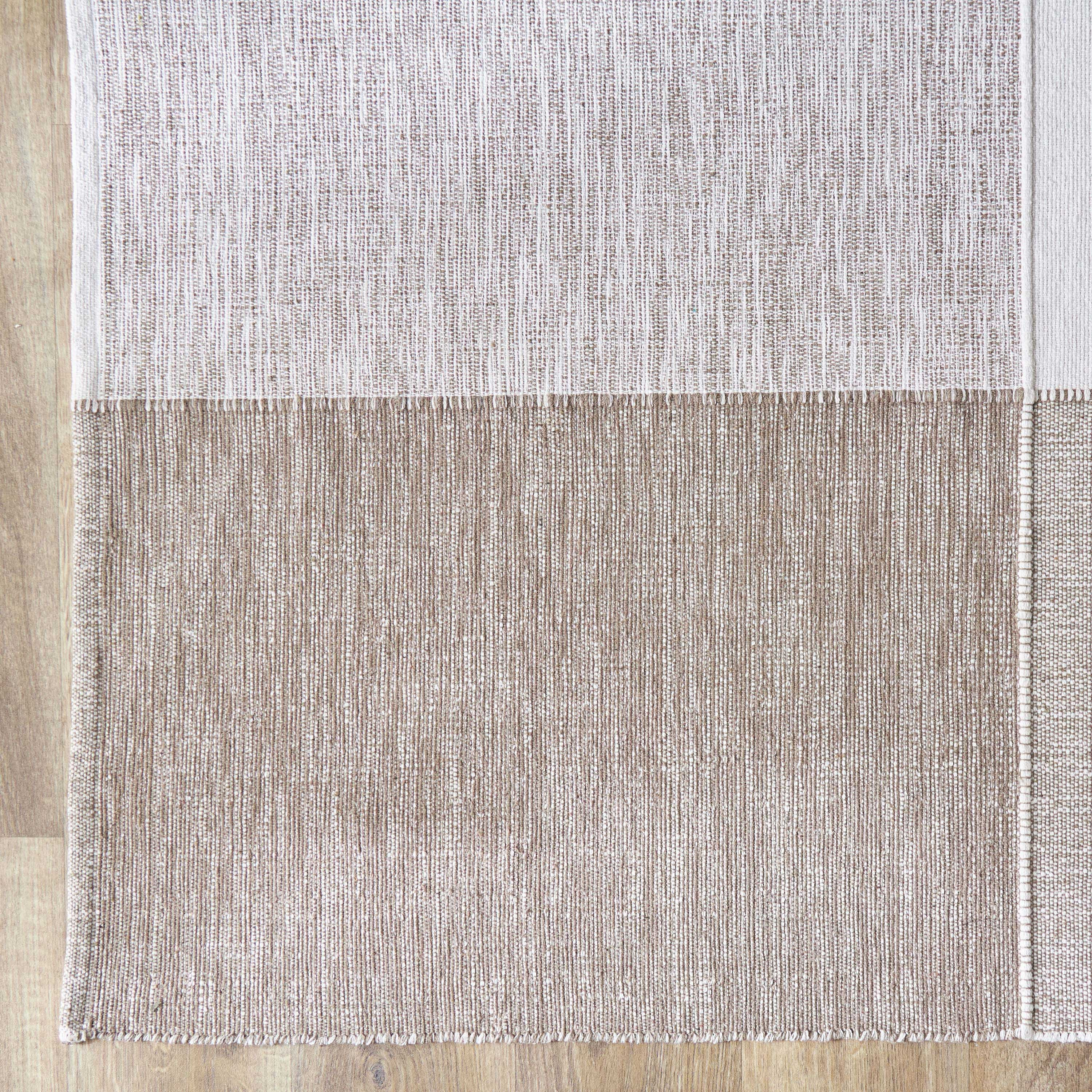سجادة دوري مقلّمة مصنوعة يدويًا من القطن من ماديسون - 80x150 سم-hbxdecorandfurnishings-floorcoverings-rugs-image-2