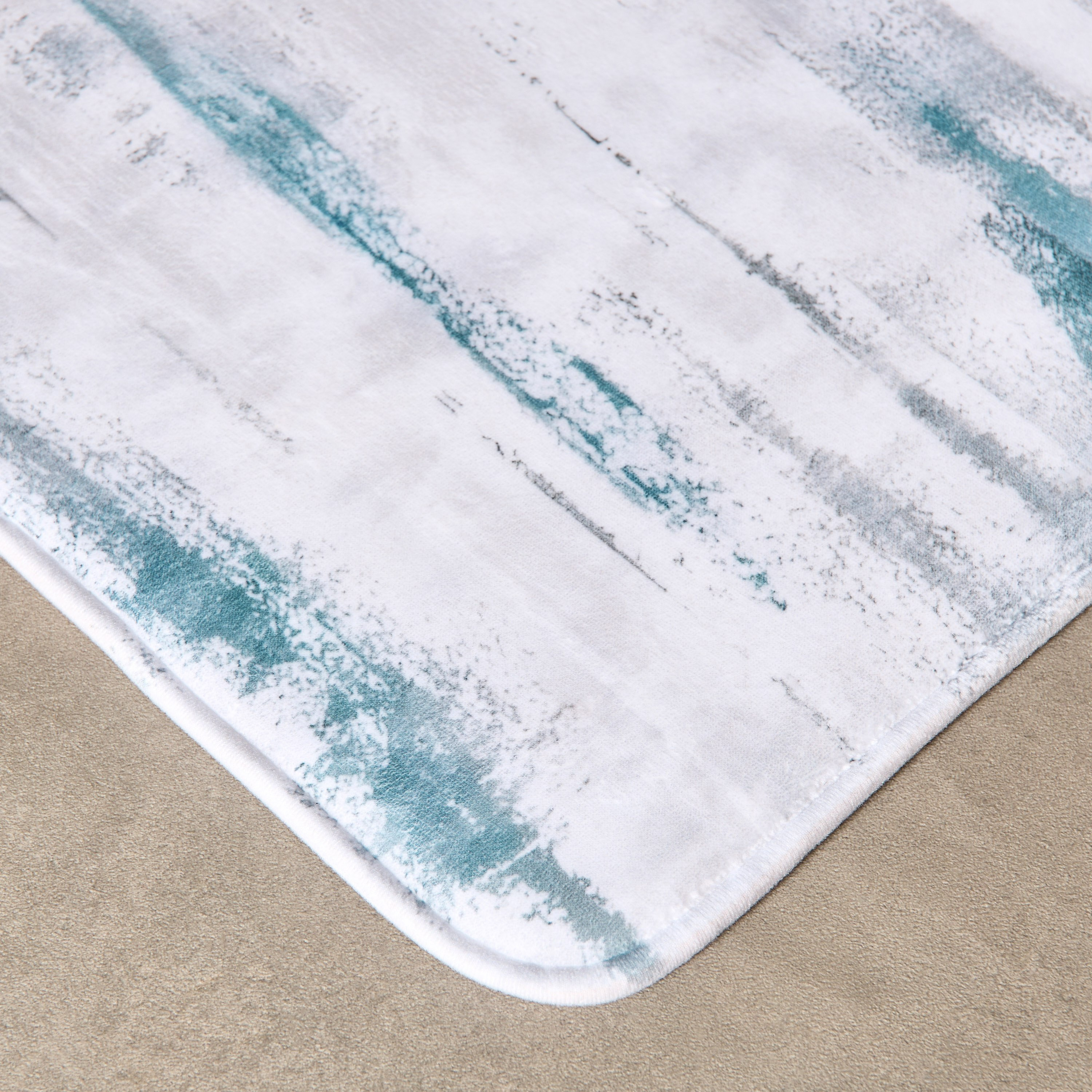 سجادة حمّام ميموري فوم بطبعات هاين من أموري- 45x70 سم-hbxbedroom-floorcoverings-bathmats-image-2