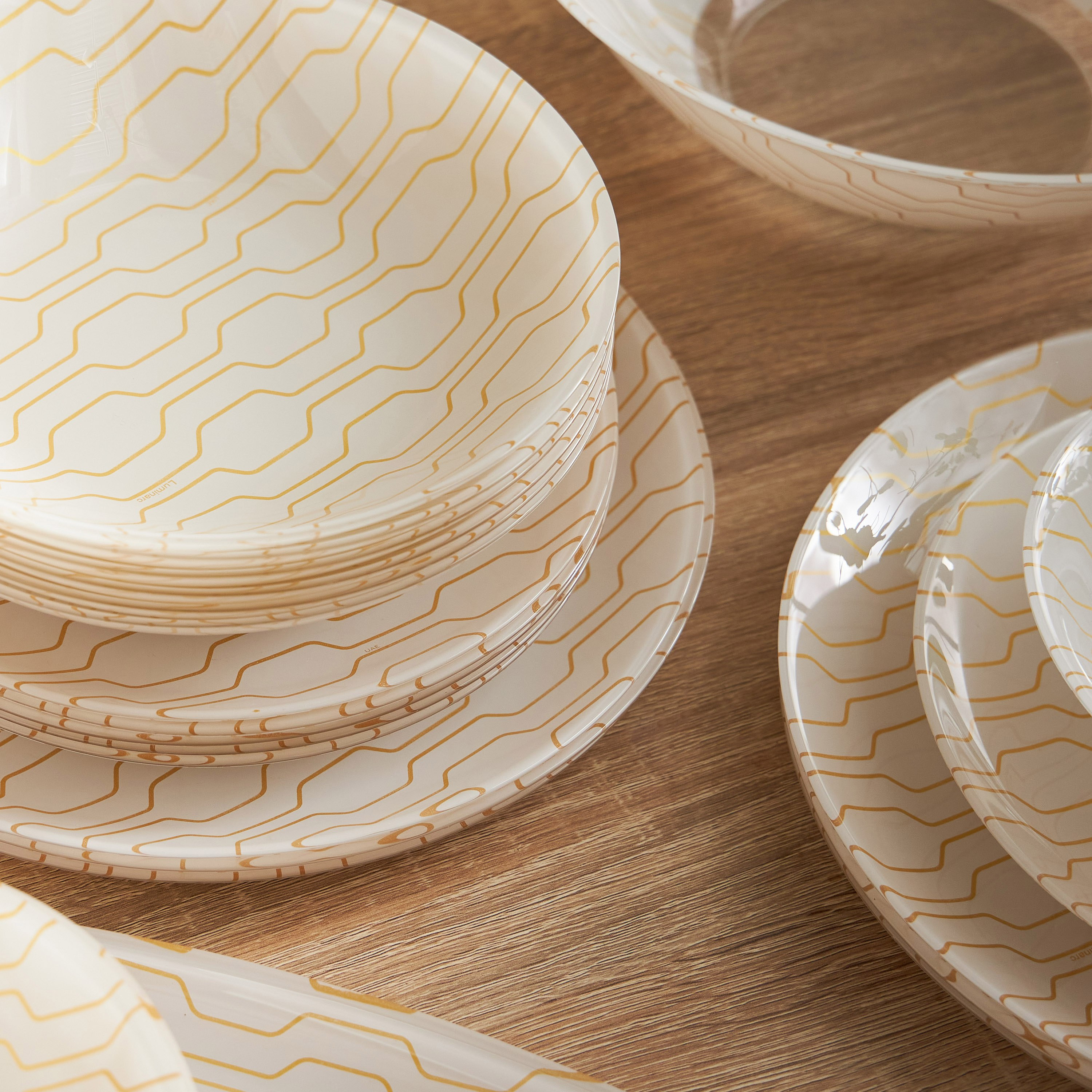 طقم عشاء 26 قطعة سيمبلي برايد من لومينارك - 6 أشخاص-hbxhomeware-hbxkitchen-image-5