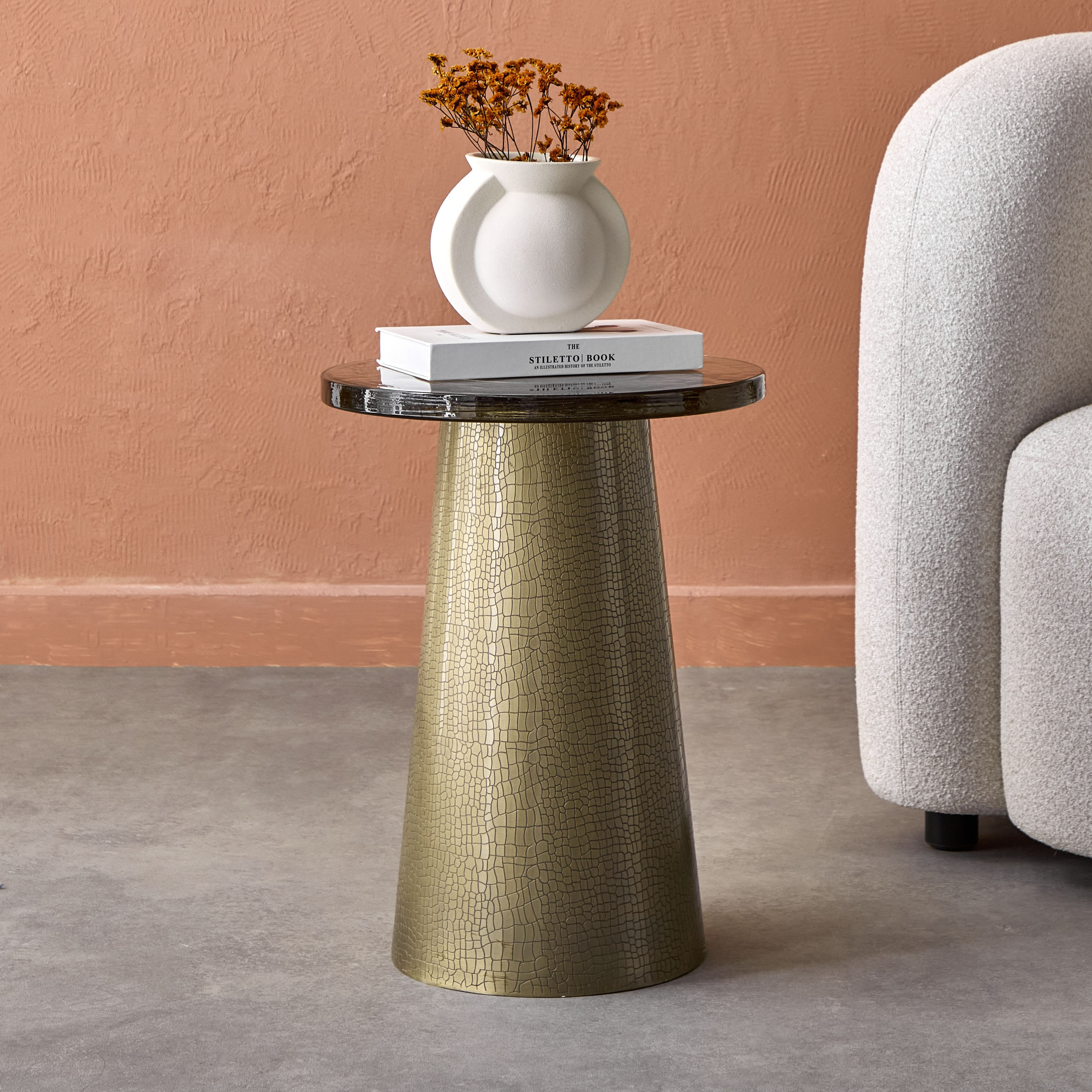 طاولة بسطح من الزجاج - بولتون من كافون-hbxfurniture-livingroom-endtables-image-1