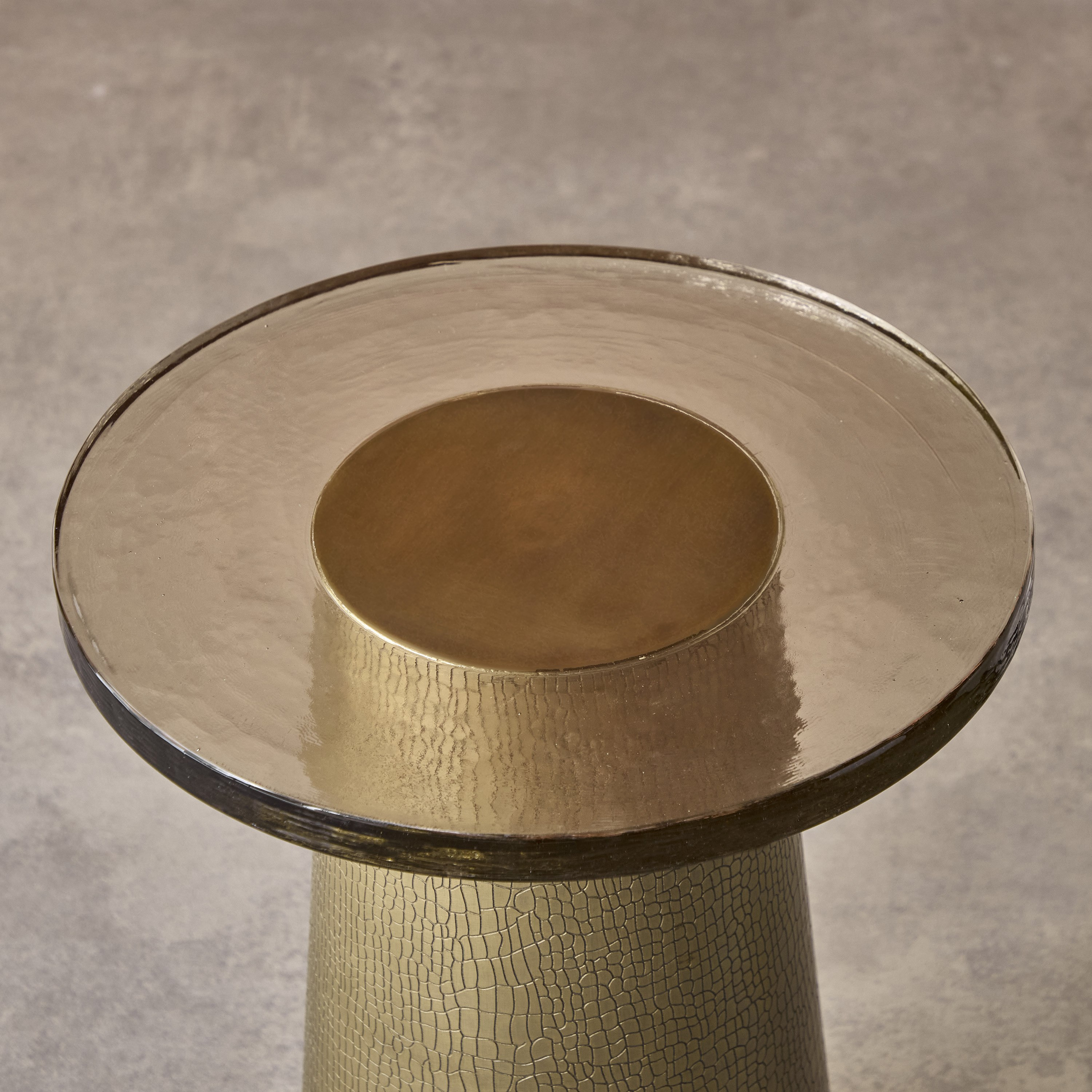 طاولة بسطح من الزجاج - بولتون من كافون-hbxfurniture-livingroom-endtables-image-3