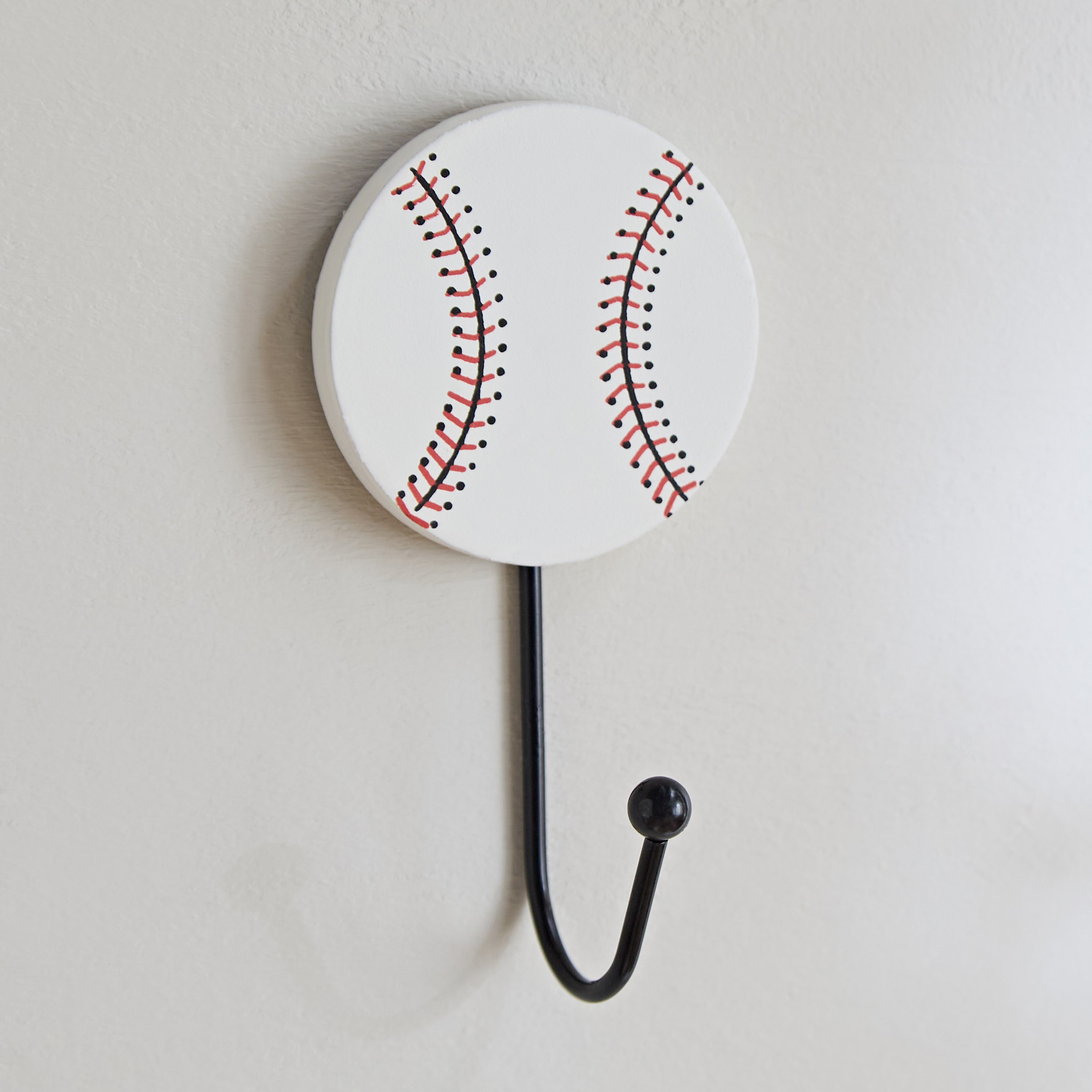 علّاقة ملابس فردية بشكل كرة الكريكيت من أركيد - 7x12x5 سم-hbxdiningroom-decorandaccessories-hooks-image-1