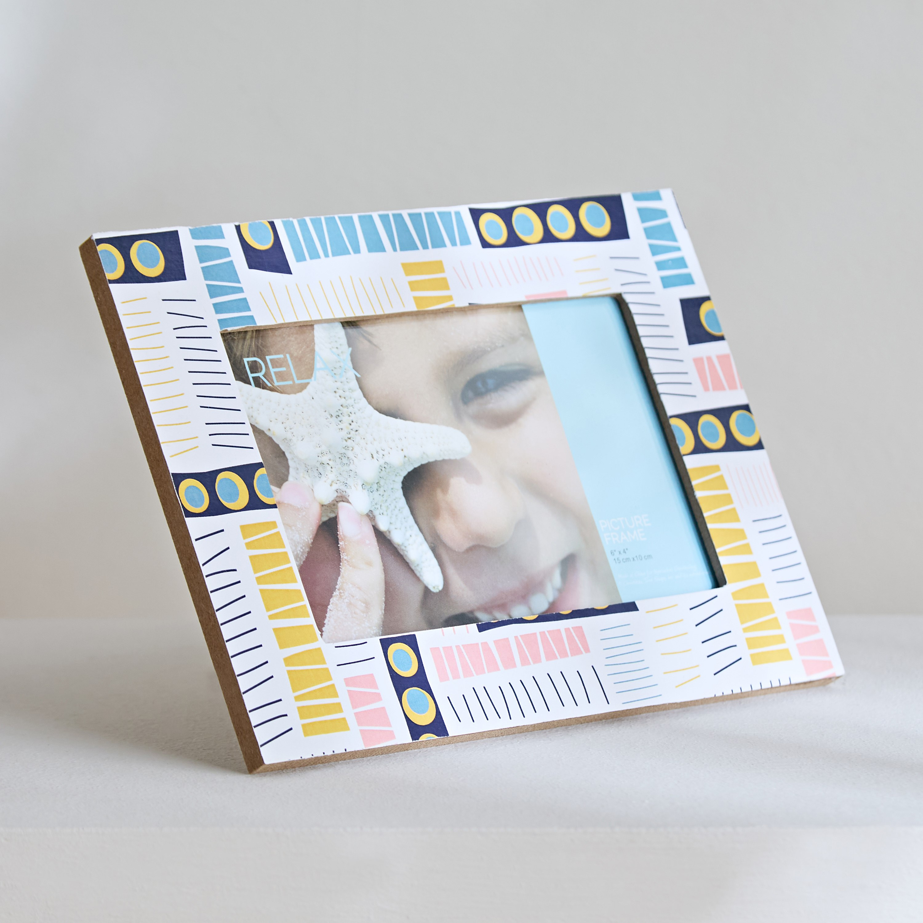 برواز صور من بلاي لاند - 15x20 سم-hbxbedroom-decorandaccessories-photoframes-image-1