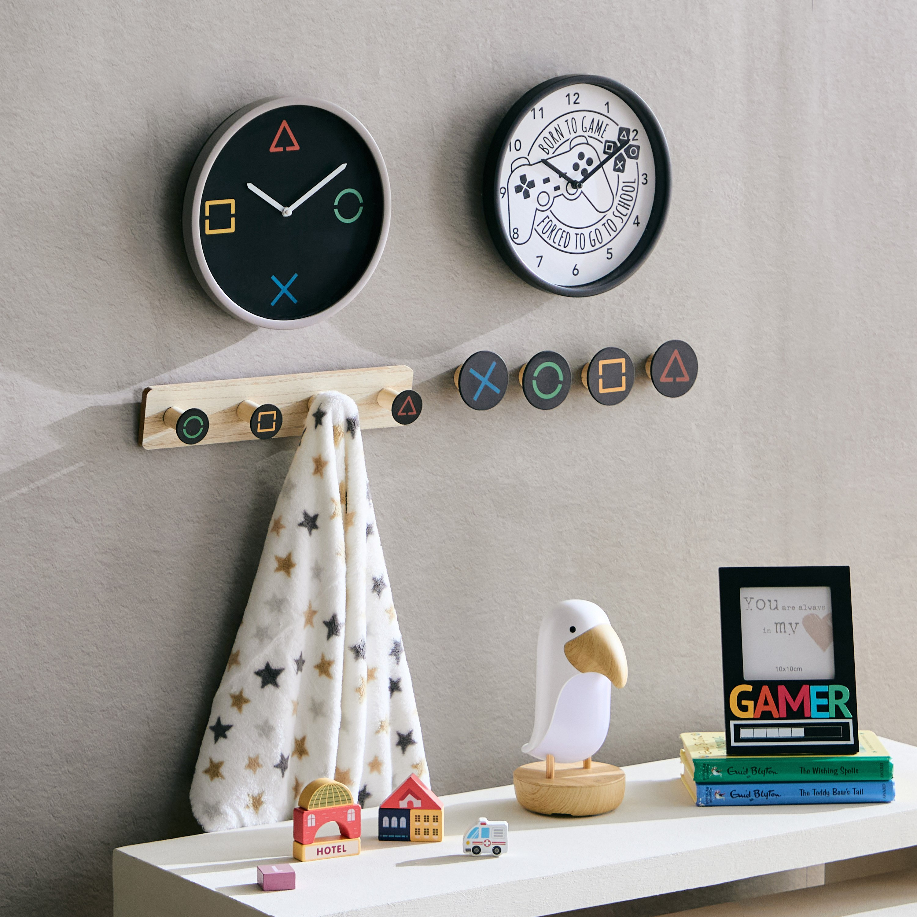 طقم خطافات 4 قطع بتصميم وحدة التحكم جيمنج - 6 سم-hbxdiningroom-decorandaccessories-hooks-image-4