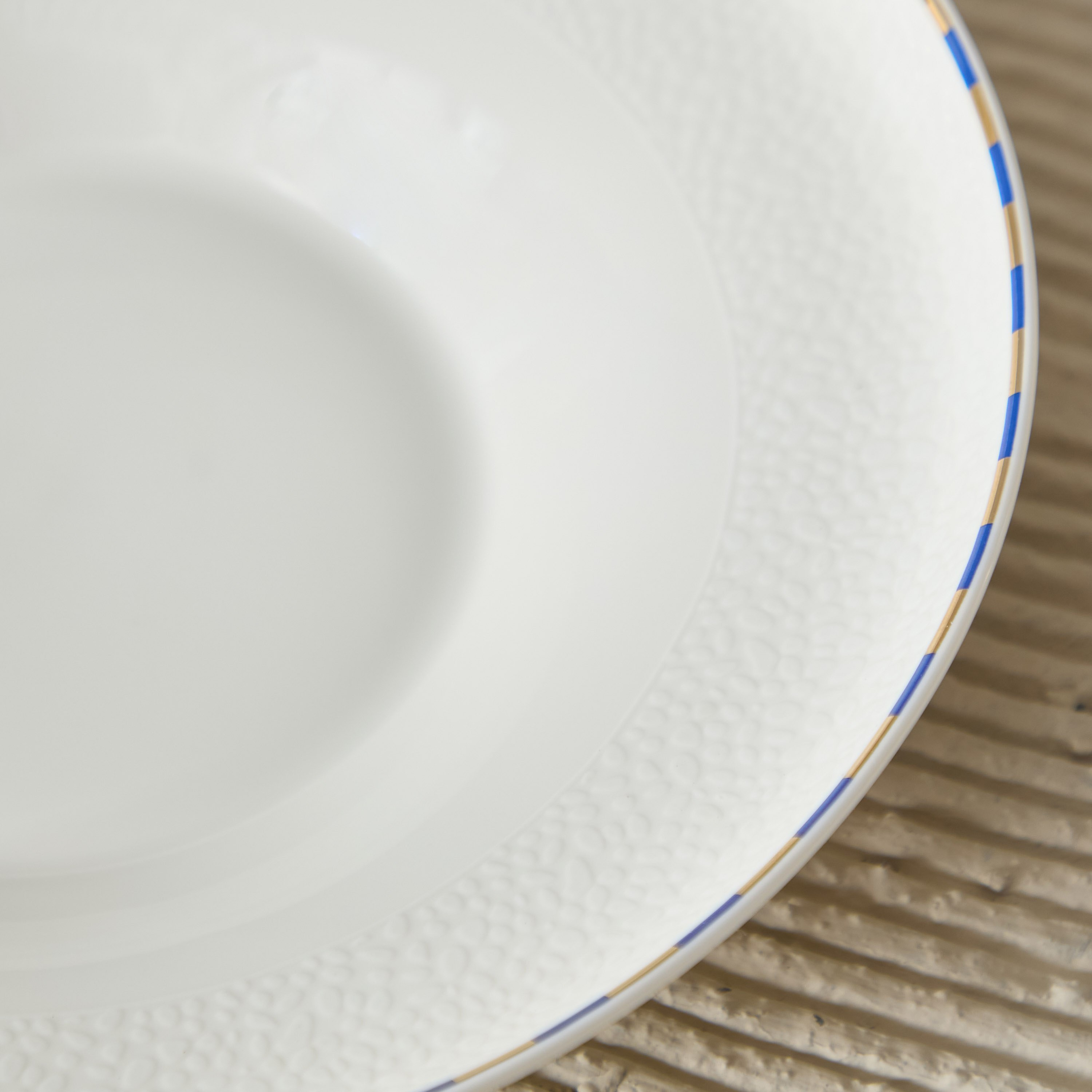 صحن شوربة من أزور - 21 سم-hbxdecorandfurnishings-tabletop-crockery-image-3