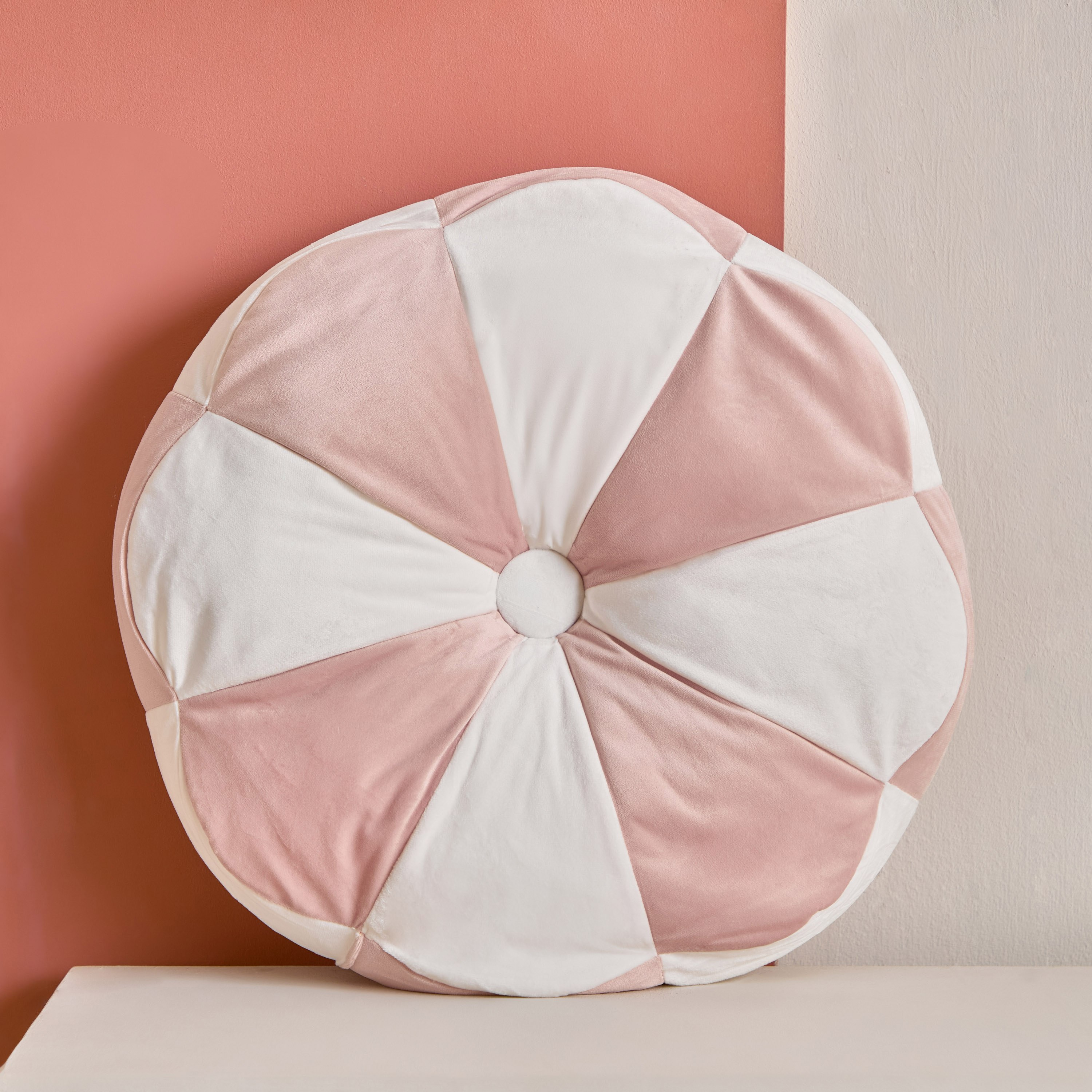 وسادة بتصميم دولاب هواء - كوشي لوفت - 48x12 سم-hbxhomeware-hbxkidsandyouth-image-1