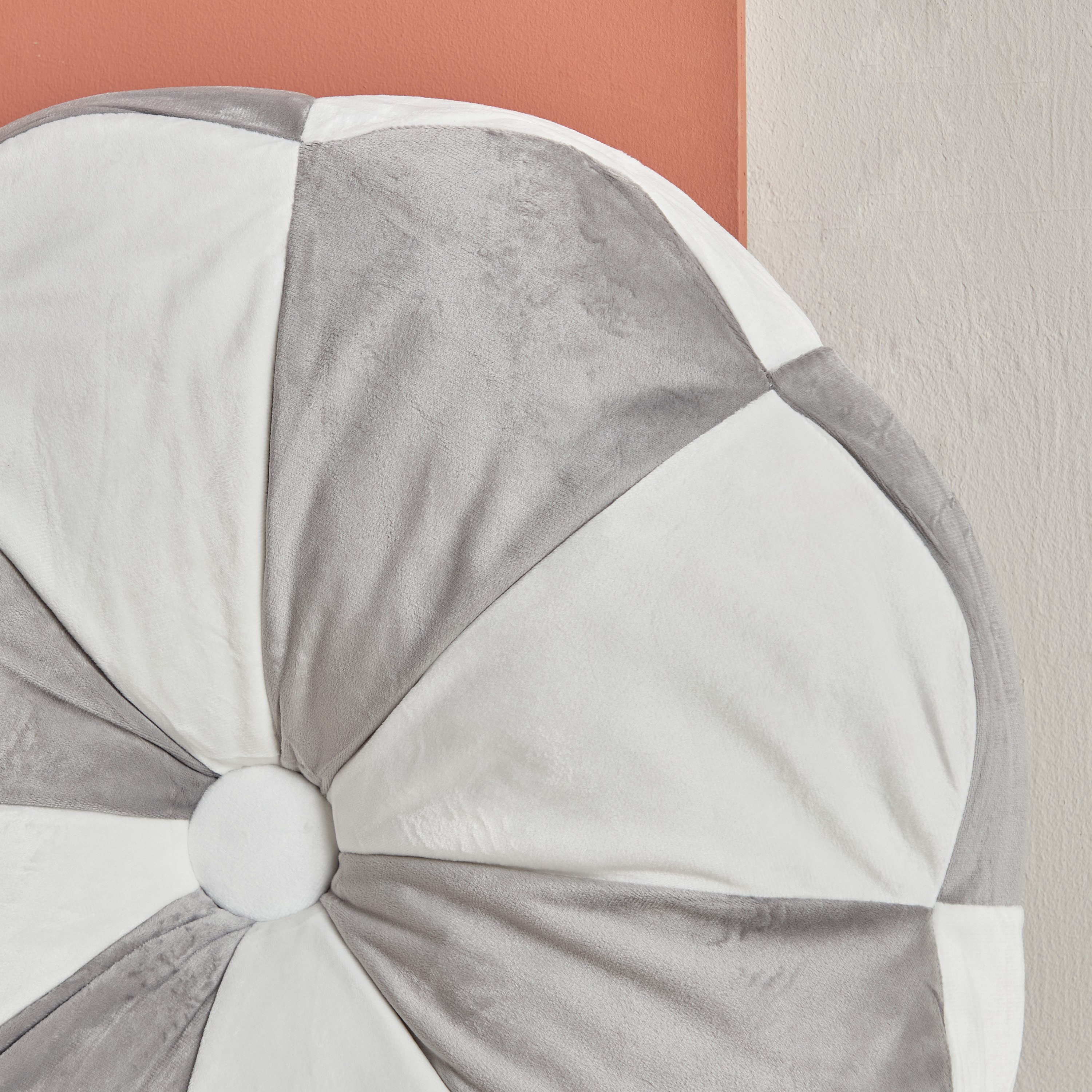 Cushy Loft Pinwheel Cushion - 48x12 cm-hbxhomeware-hbxkidsandyouth-image-2