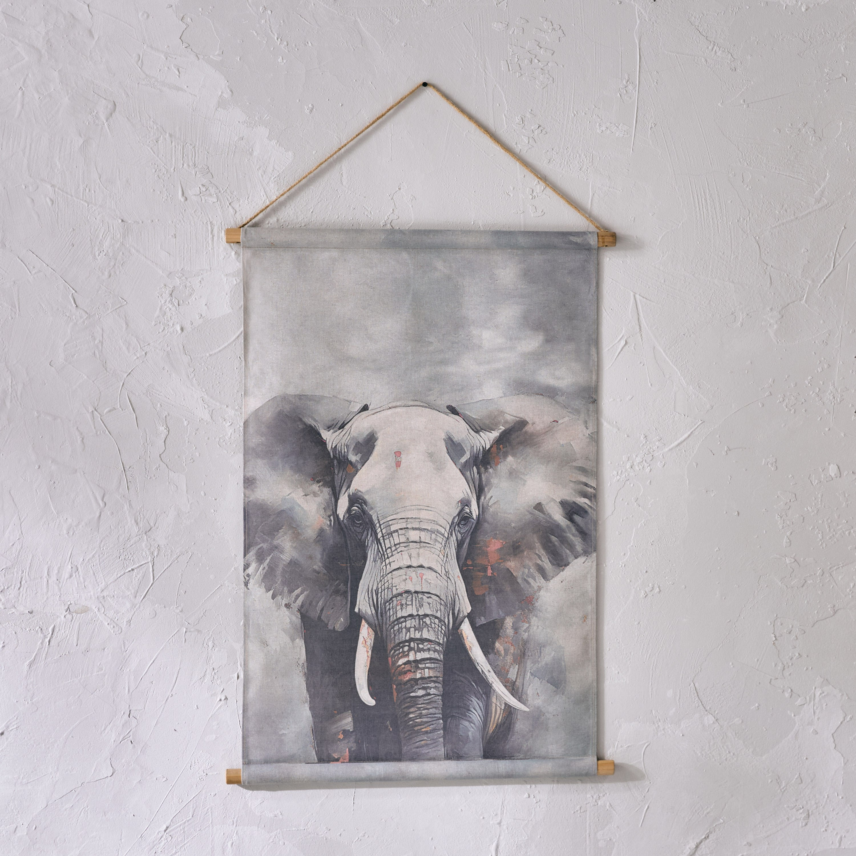 زينة حائط معلقة بتصميم فيل من قماش الكتان وخشب التنوب من فولجا - 64x92 سم-hbxhomeware-hbxdecorandfurnishings-image-2