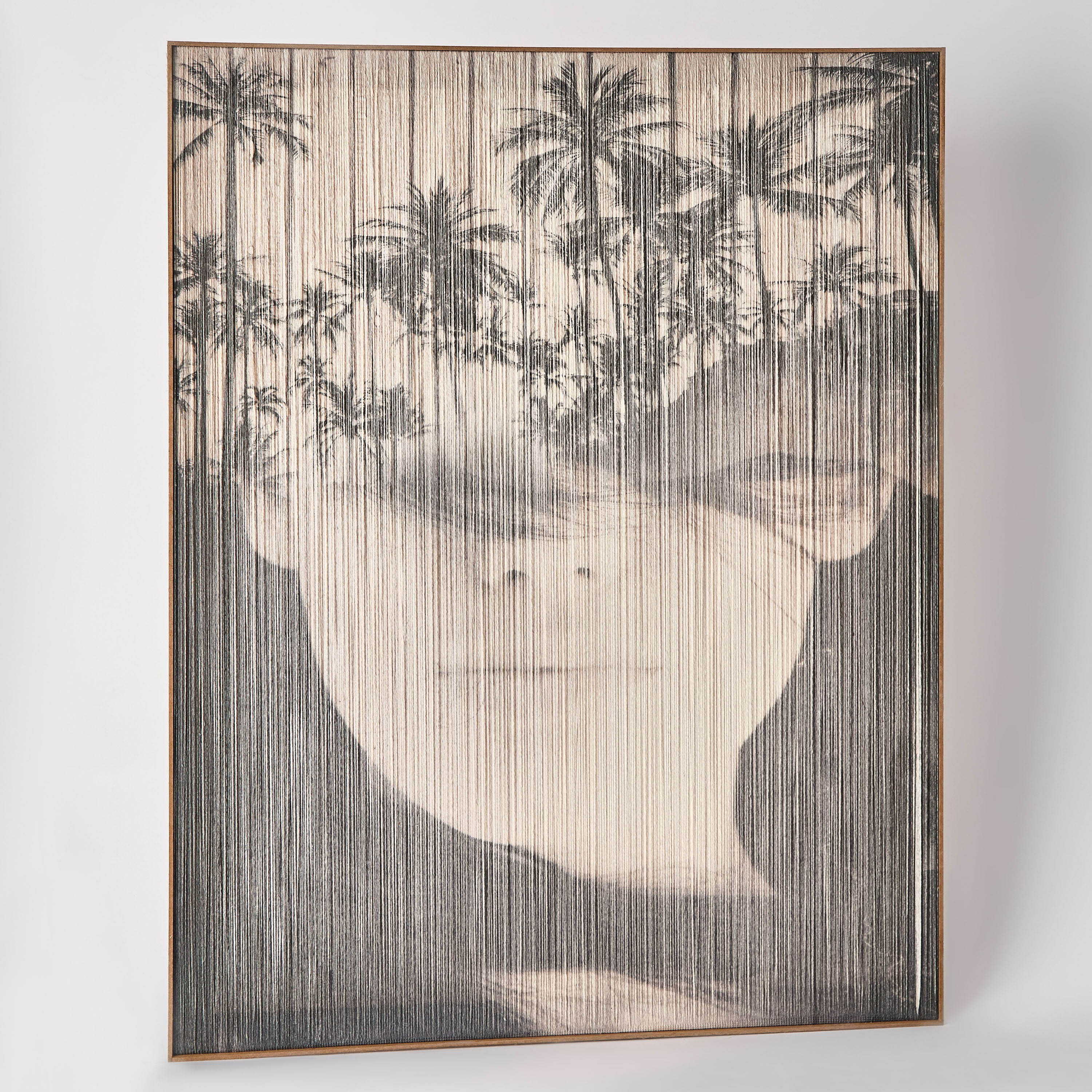 Volga Lady Thread Frame with LED - 70x89 cm-PROMO_HB_AE_B1G1_250925-image-8