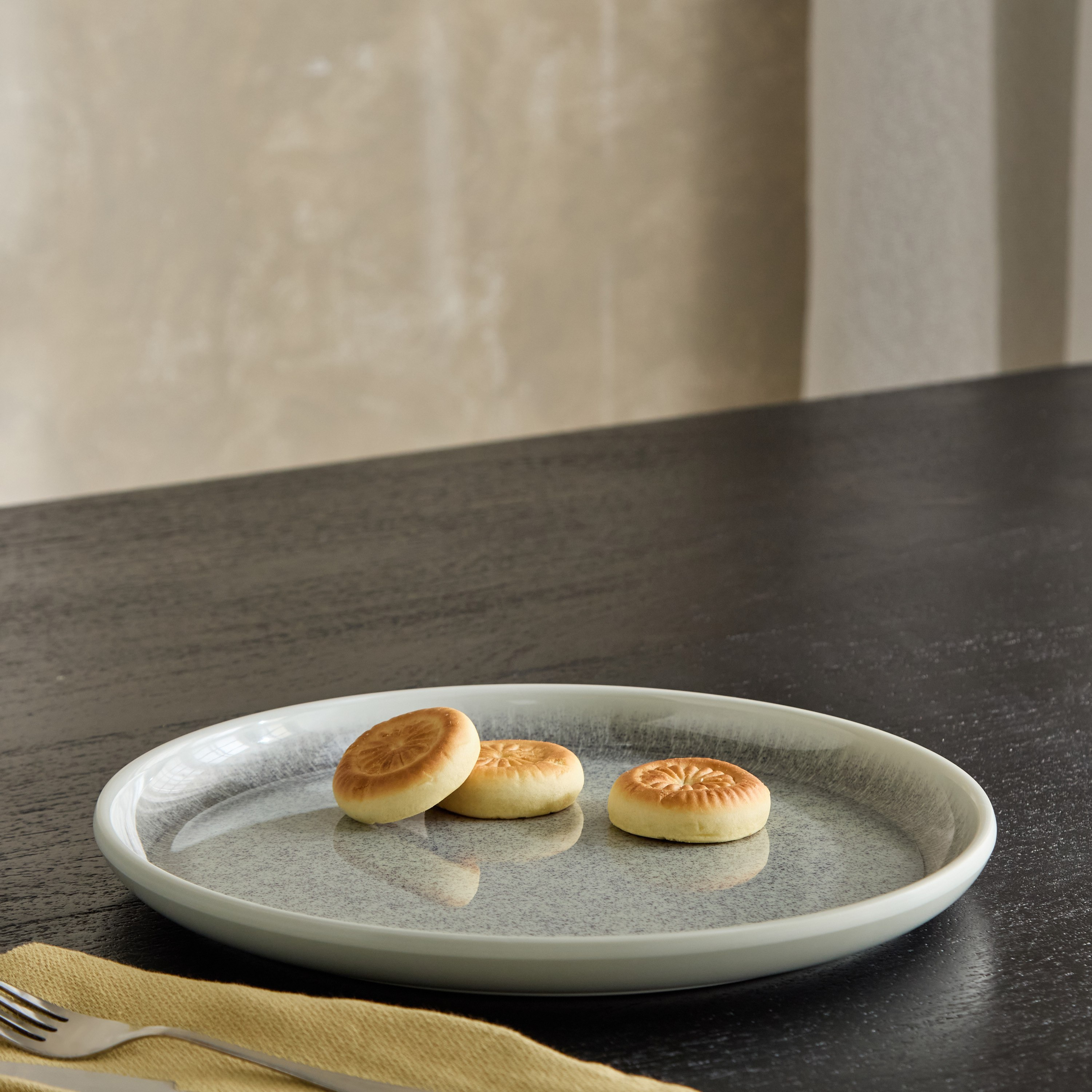 صحن بوفيه من دوم - 27 سم-hbxdecorandfurnishings-tabletop-crockery-image-1