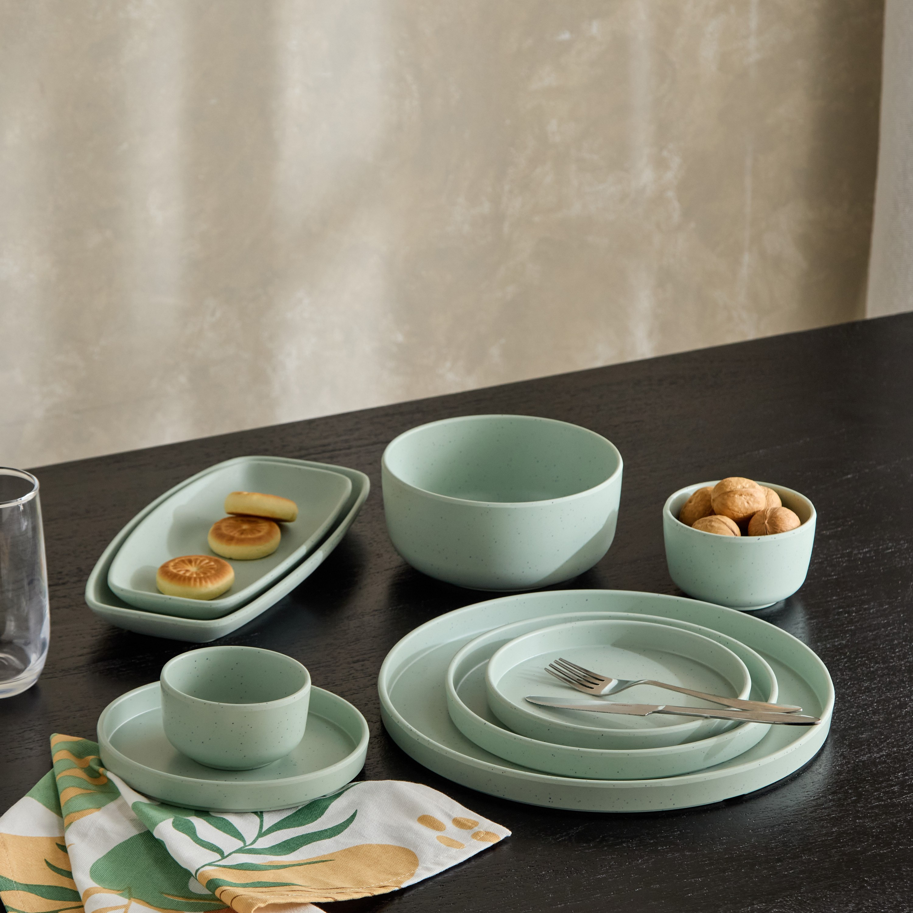 صحن فانيلا سبيكل - 14x3x28 سم-hbxdecorandfurnishings-tabletop-serveware-image-4