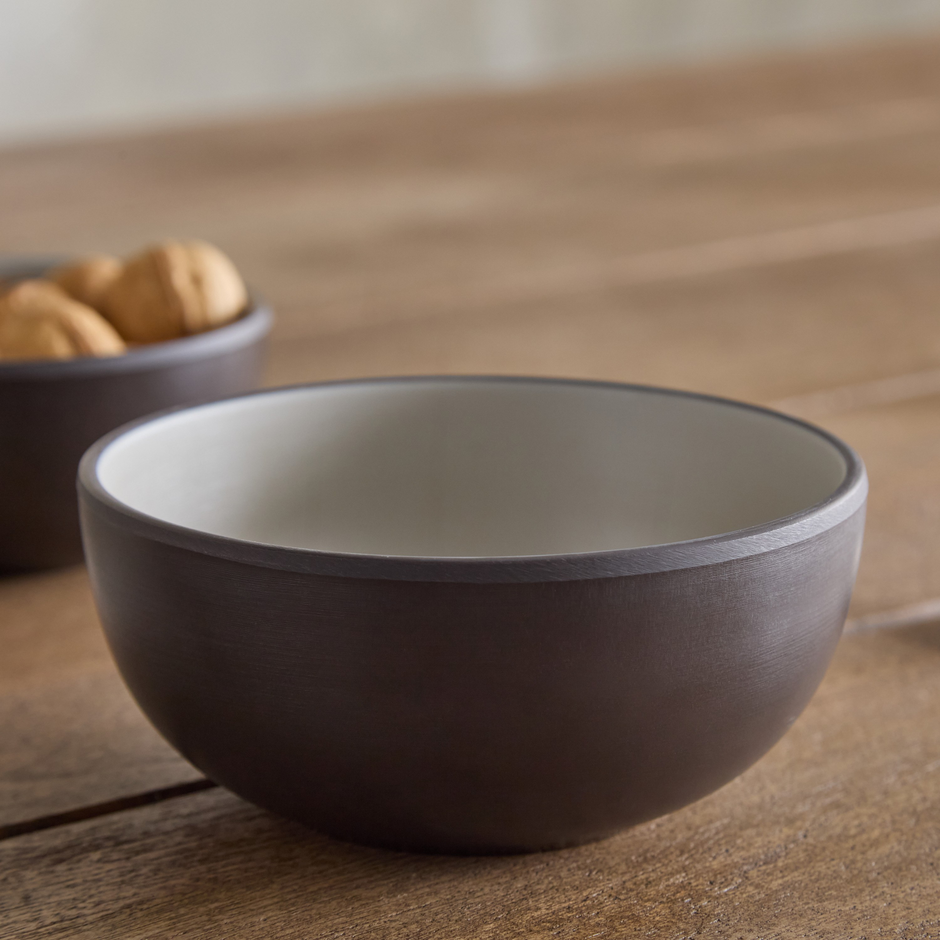 وعاء تقديم بلونين من موكا ميست - 15 سم-hbxdecorandfurnishings-tabletop-serveware-image-1