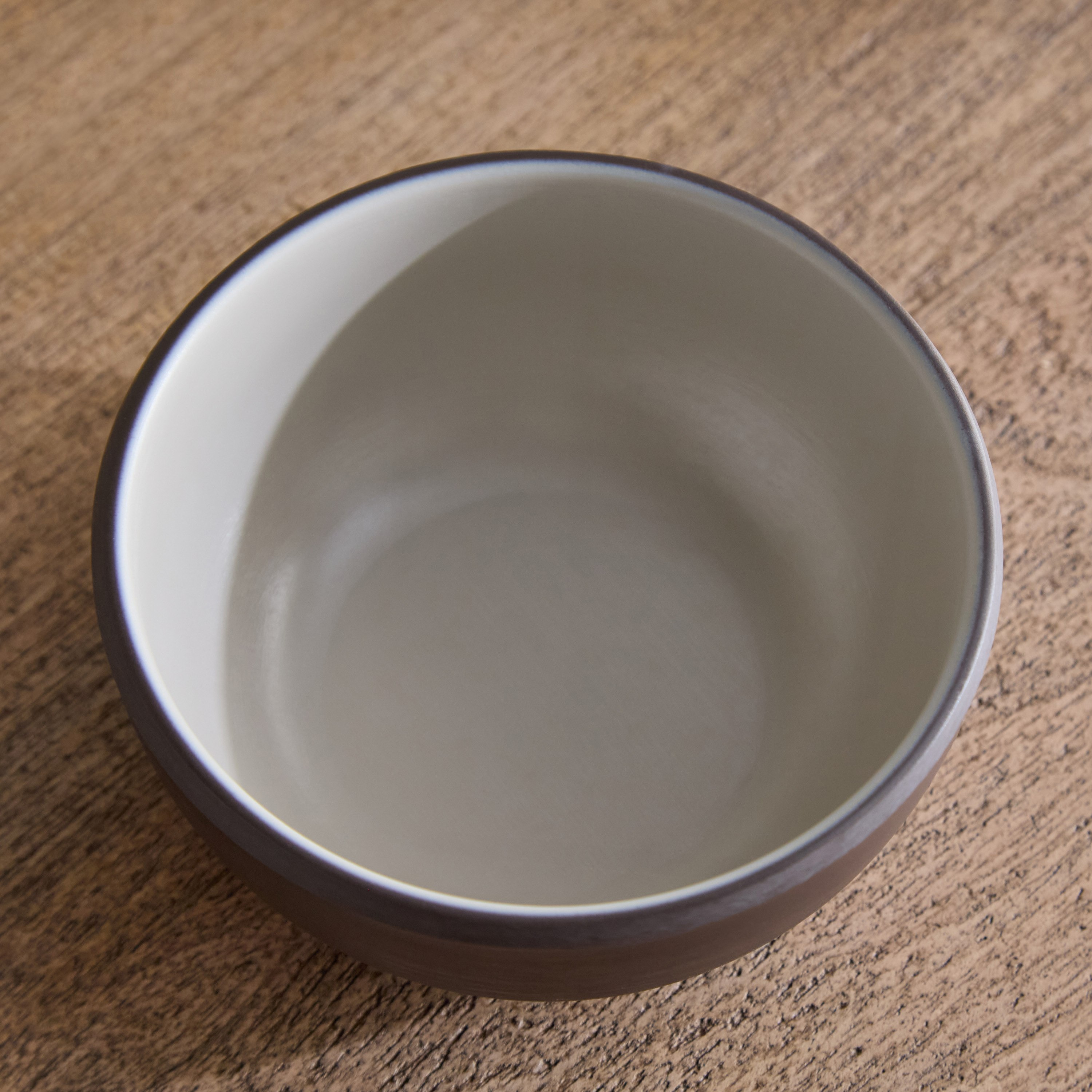 وعاء خضار بلونين من موكا ميست-hbxdecorandfurnishings-tabletop-crockery-image-2