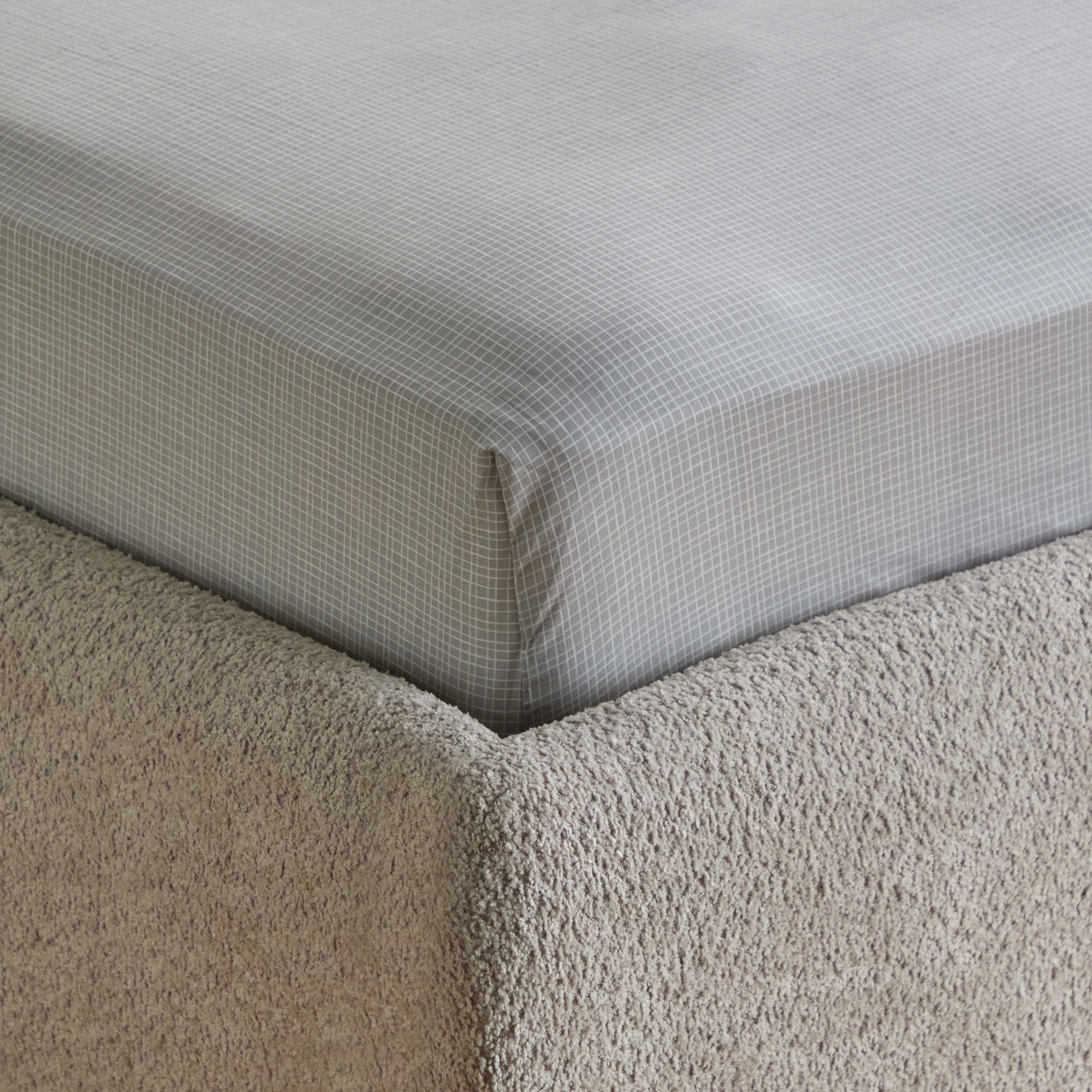 شرشف مطاطي سوبر كينج قطن بطبعات ويلكم من هاوستون - 200x200+33 سم-hbxhomeware-hbxbedroom-image-5