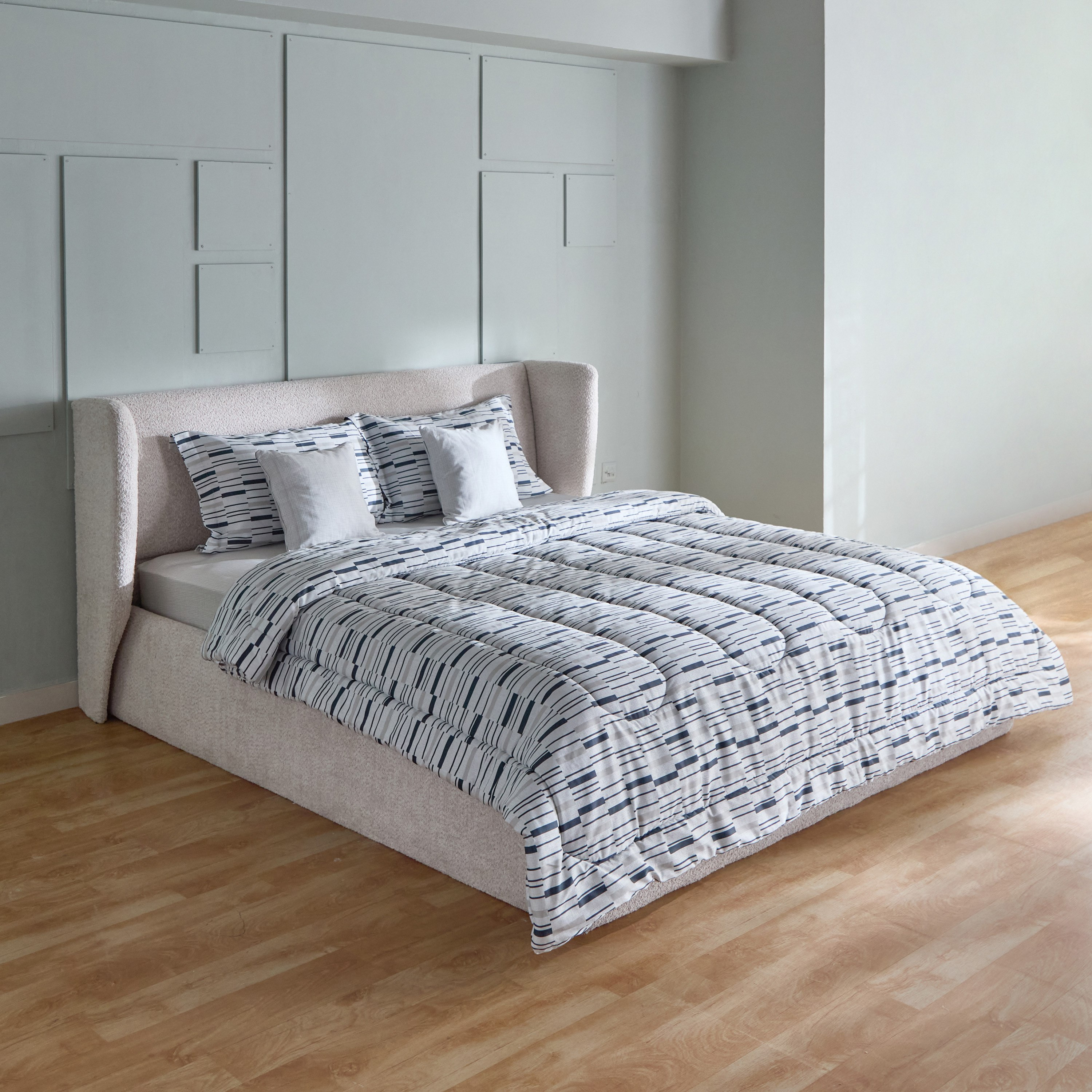 طقم لحاف سوبر كينج قطن بطبعات 5 قطع ويلكم من هيوستن - 240x240 سم-hbxhomeware-hbxbedroom-image-2