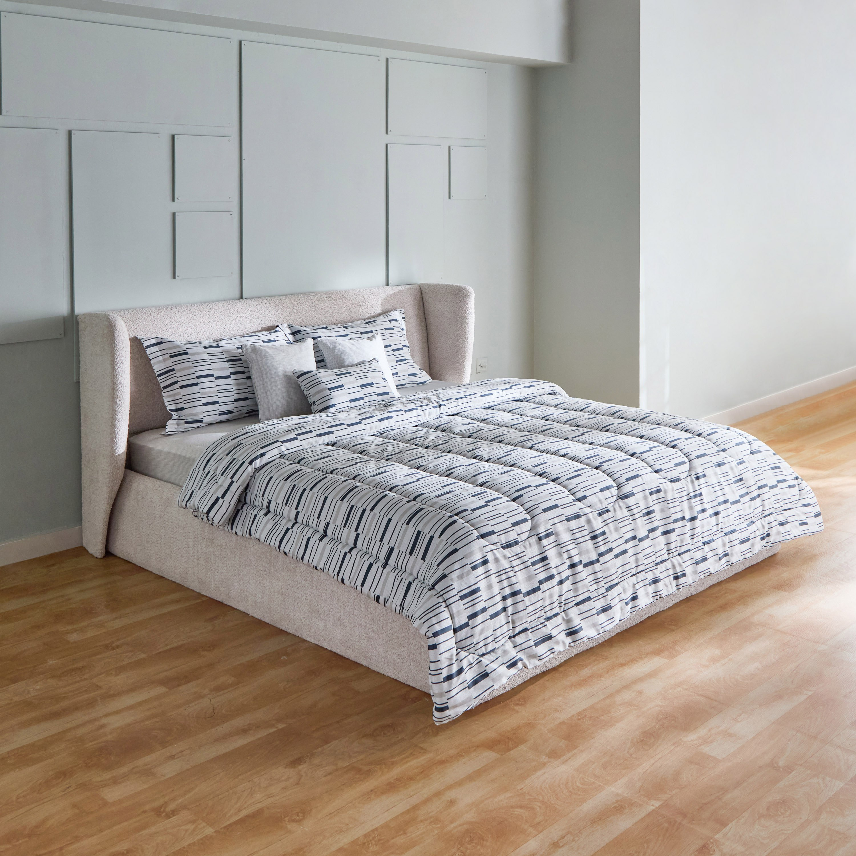 طقم لحاف كينج قطن بطبعات 7 قطع ويلكم من هيوستن- 220x240 سم-hbxhomeware-hbxbedroom-image-2