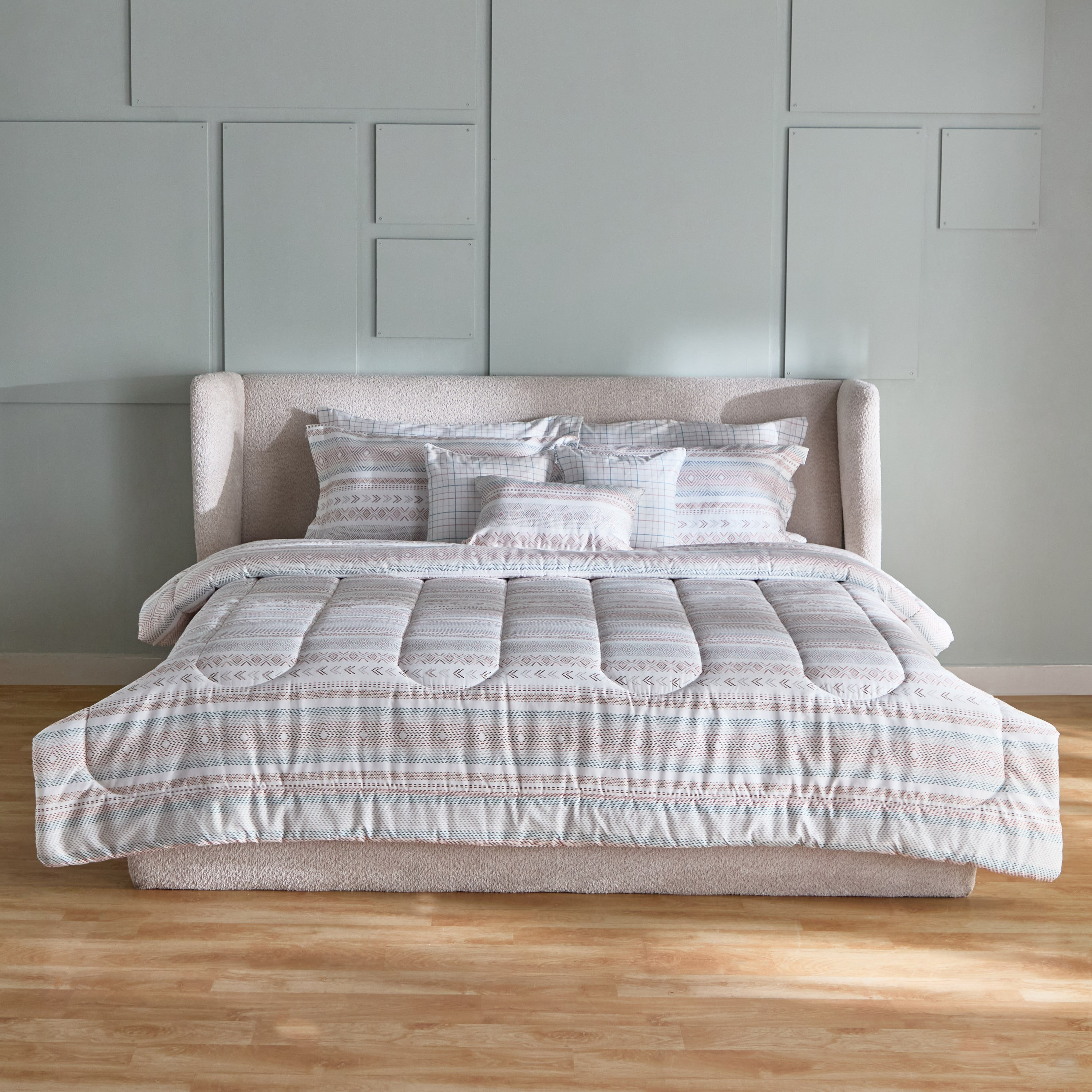 طقم لحاف سوبر كينج قطن بطبعات 9 قطع بارل من هيوستن - 240x240 سم-hbxhomeware-hbxbedroom-image-3