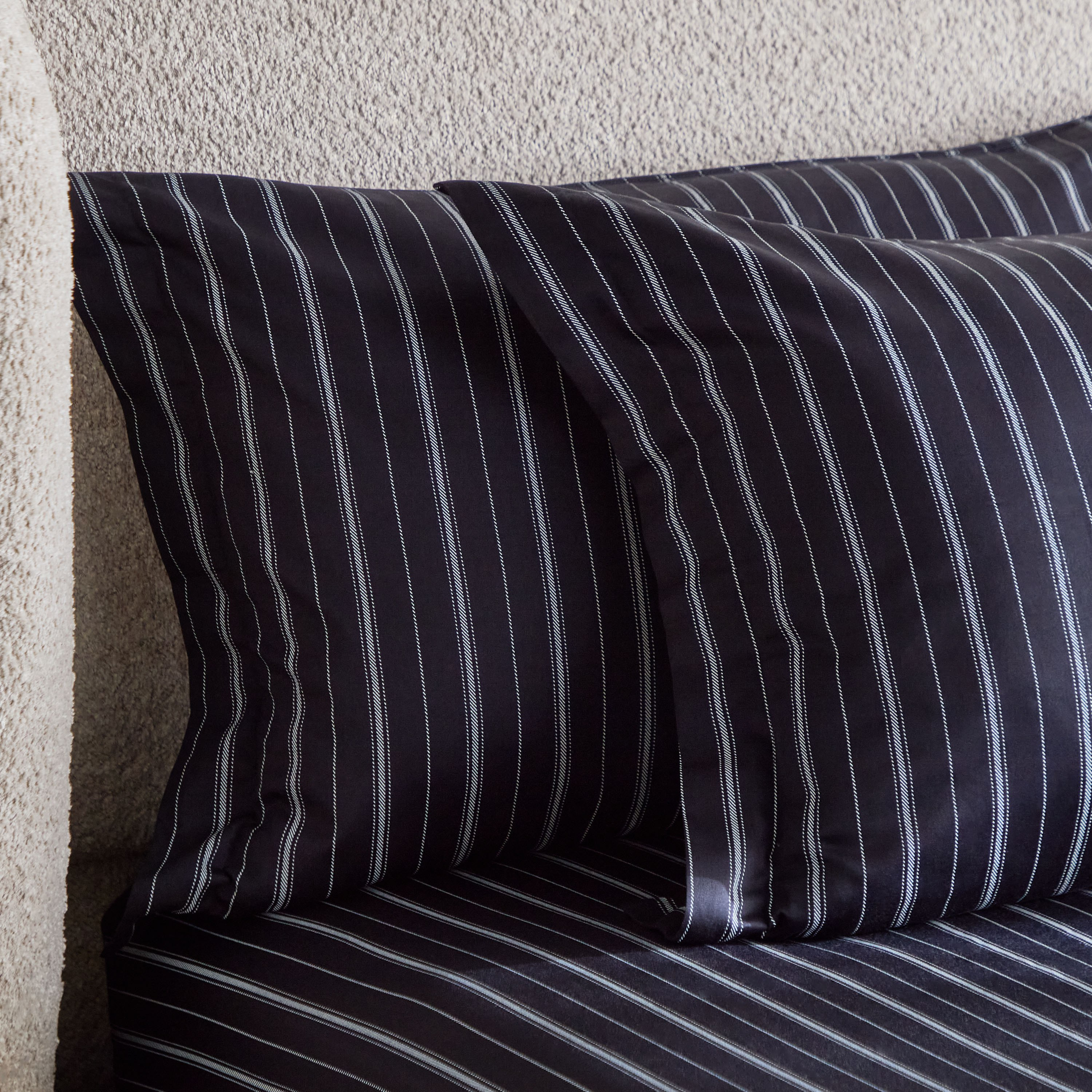 طقم غطاء وسادة قطن قطعتين بطبعات أرنو من هيوستن- 50x75+5 سم-hbxhomeware-hbxbedroom-image-3