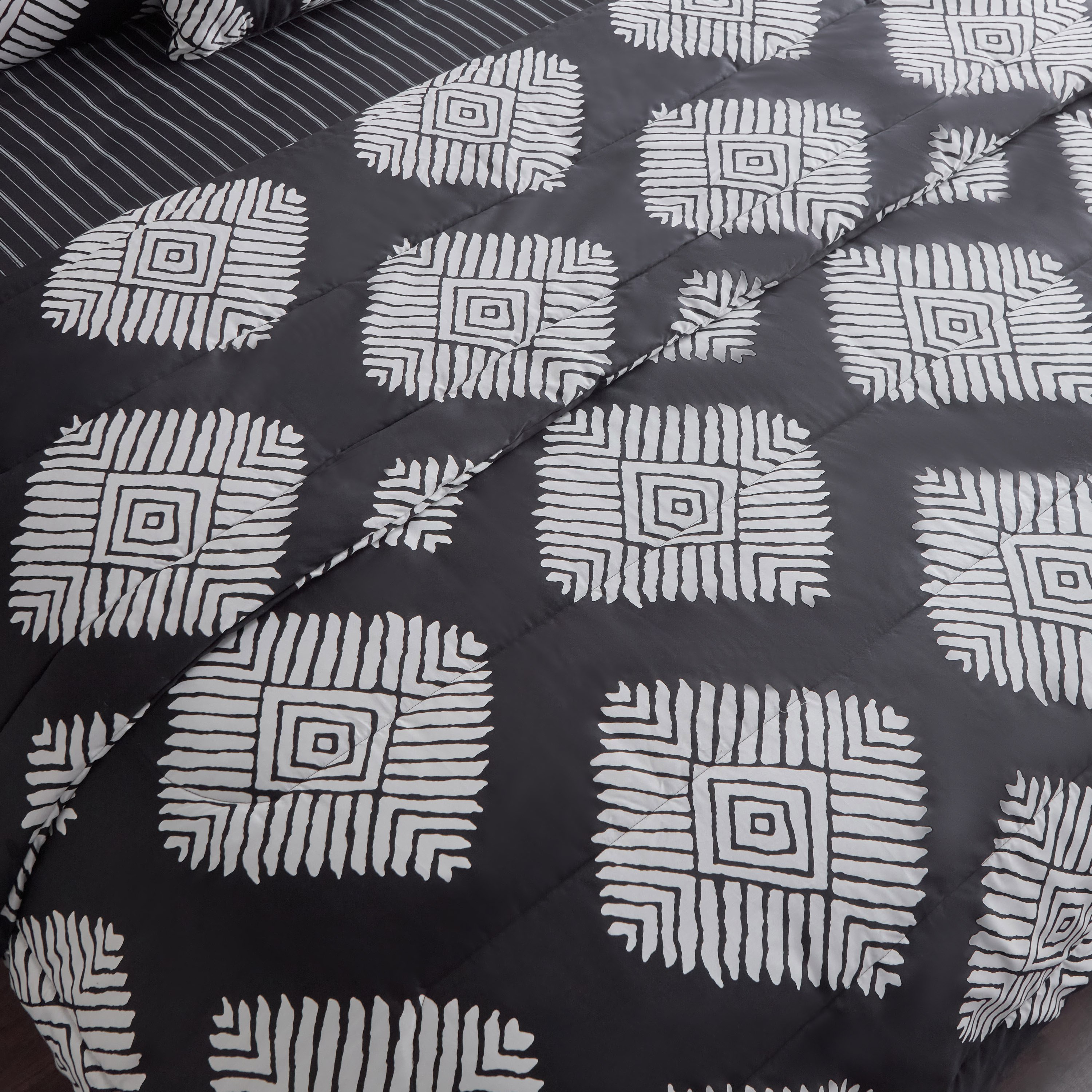 Houston Arno Printed Cotton 3-Piece Twin Comforter Set - 160x220 cm-hbxhomeware-hbxbedroom-image-4