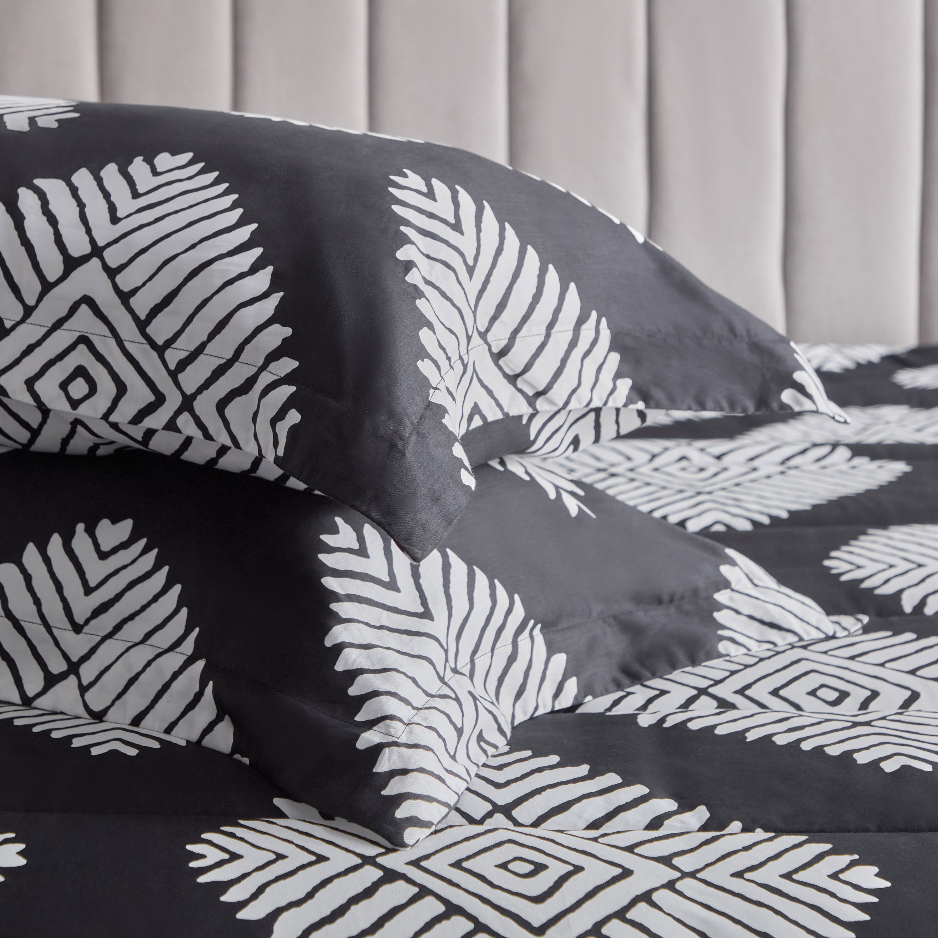 Houston Arno Printed Cotton 3-Piece Twin Comforter Set - 160x220 cm-hbxhomeware-hbxbedroom-image-7