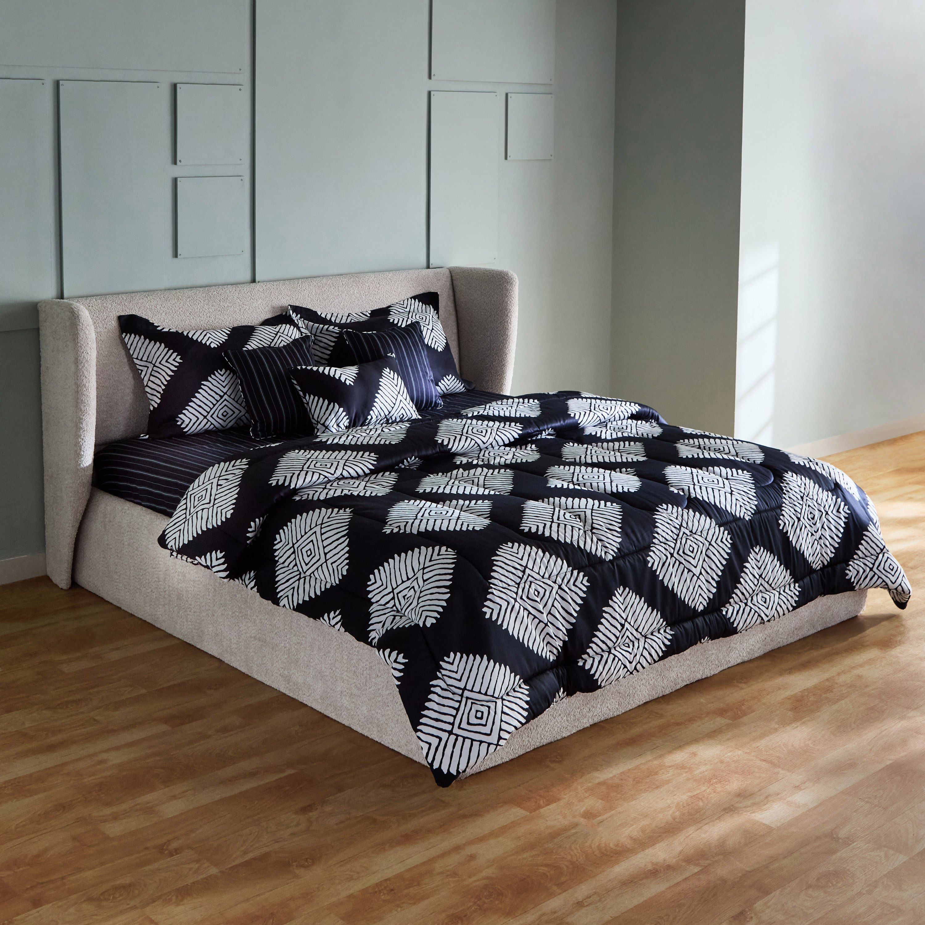 طقم لحاف قطن كينج 7 قطع أرنو من هيوستن - 220x240 سم-hbxhomeware-hbxbedroom-image-2