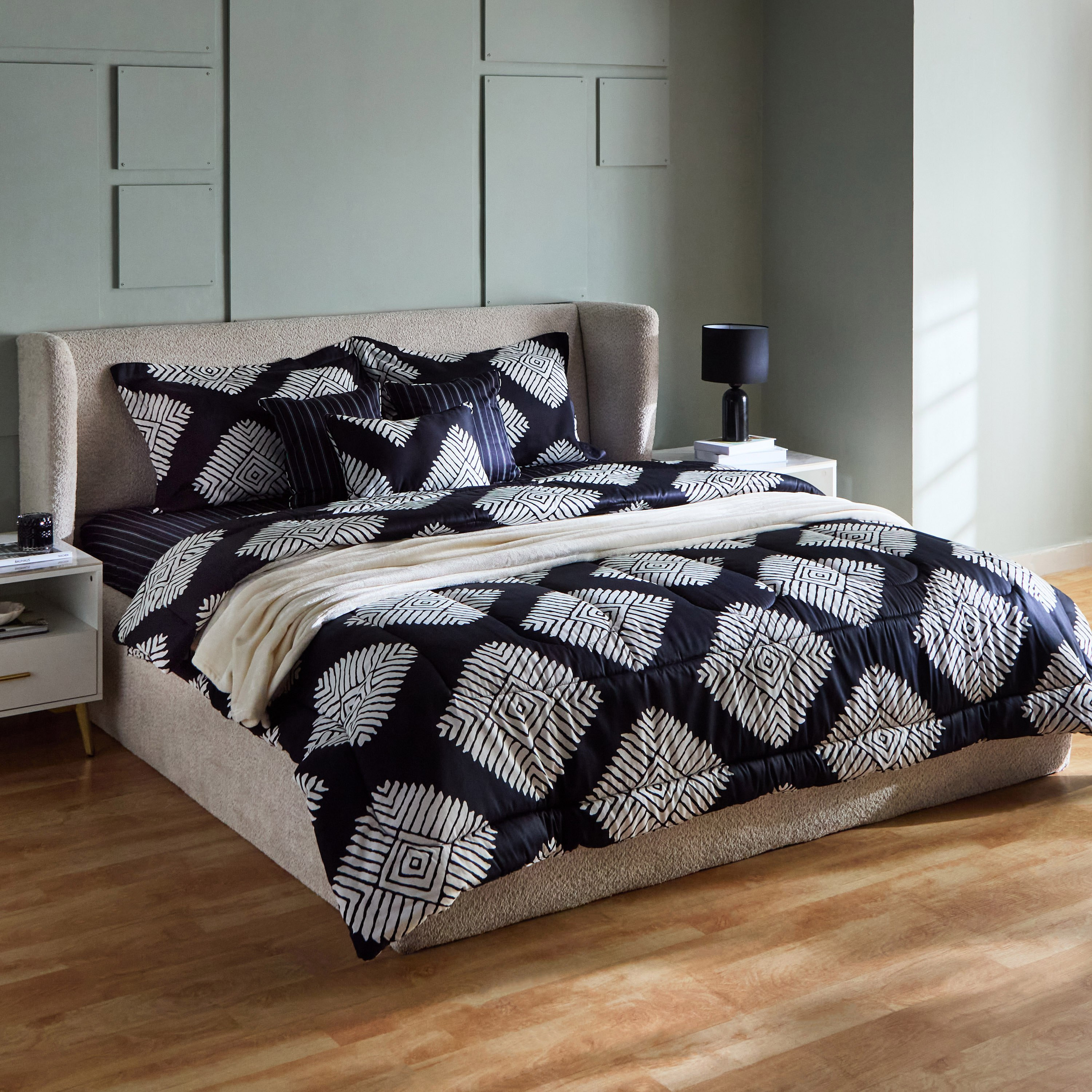 طقم لحاف قطن كينج 7 قطع أرنو من هيوستن - 220x240 سم-hbxhomeware-hbxbedroom-image-10