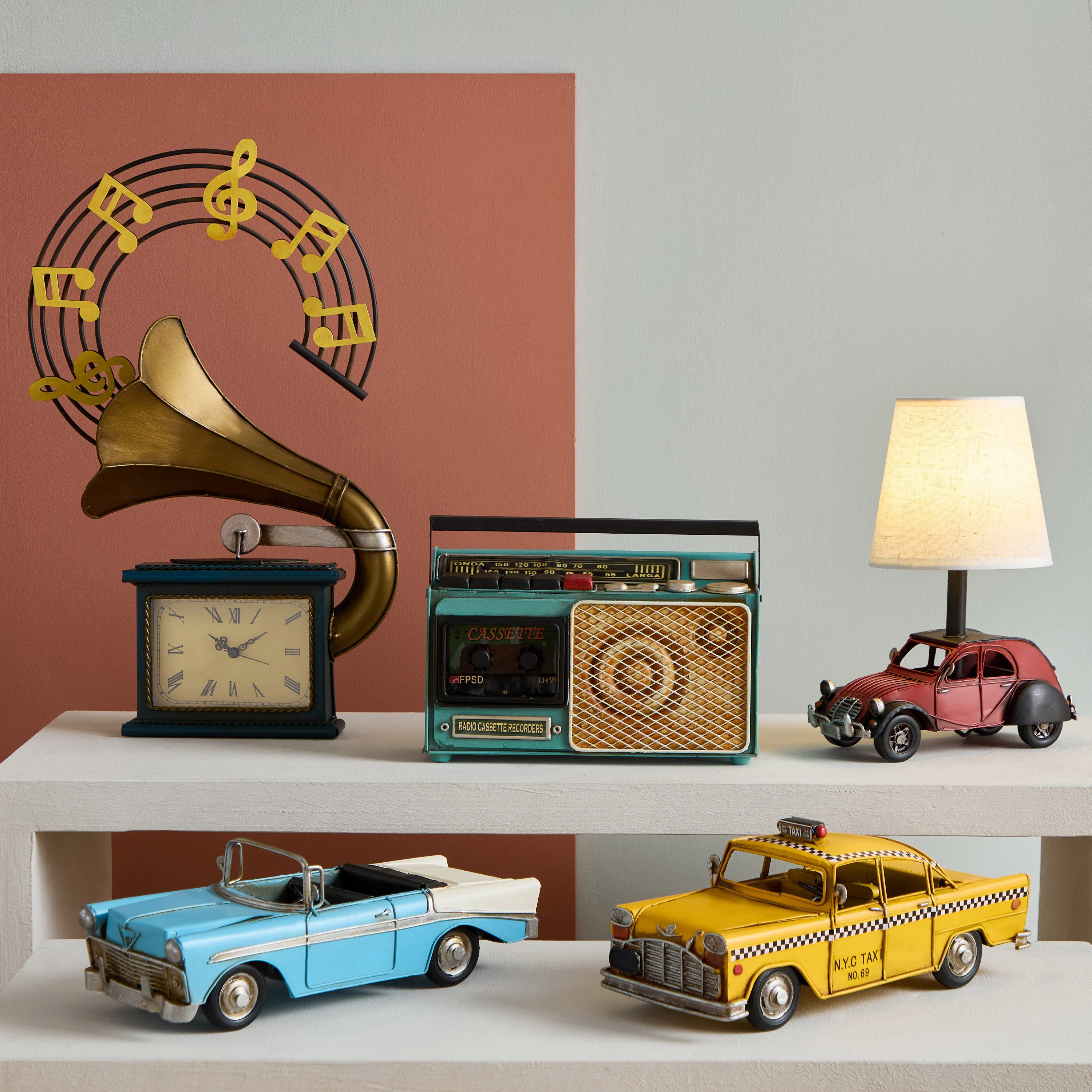 Vintage Metal Gramophone Wall Decor Clock - 44x7x27 cm-hbxdiningroom-decorandaccessories-clocks-image-6