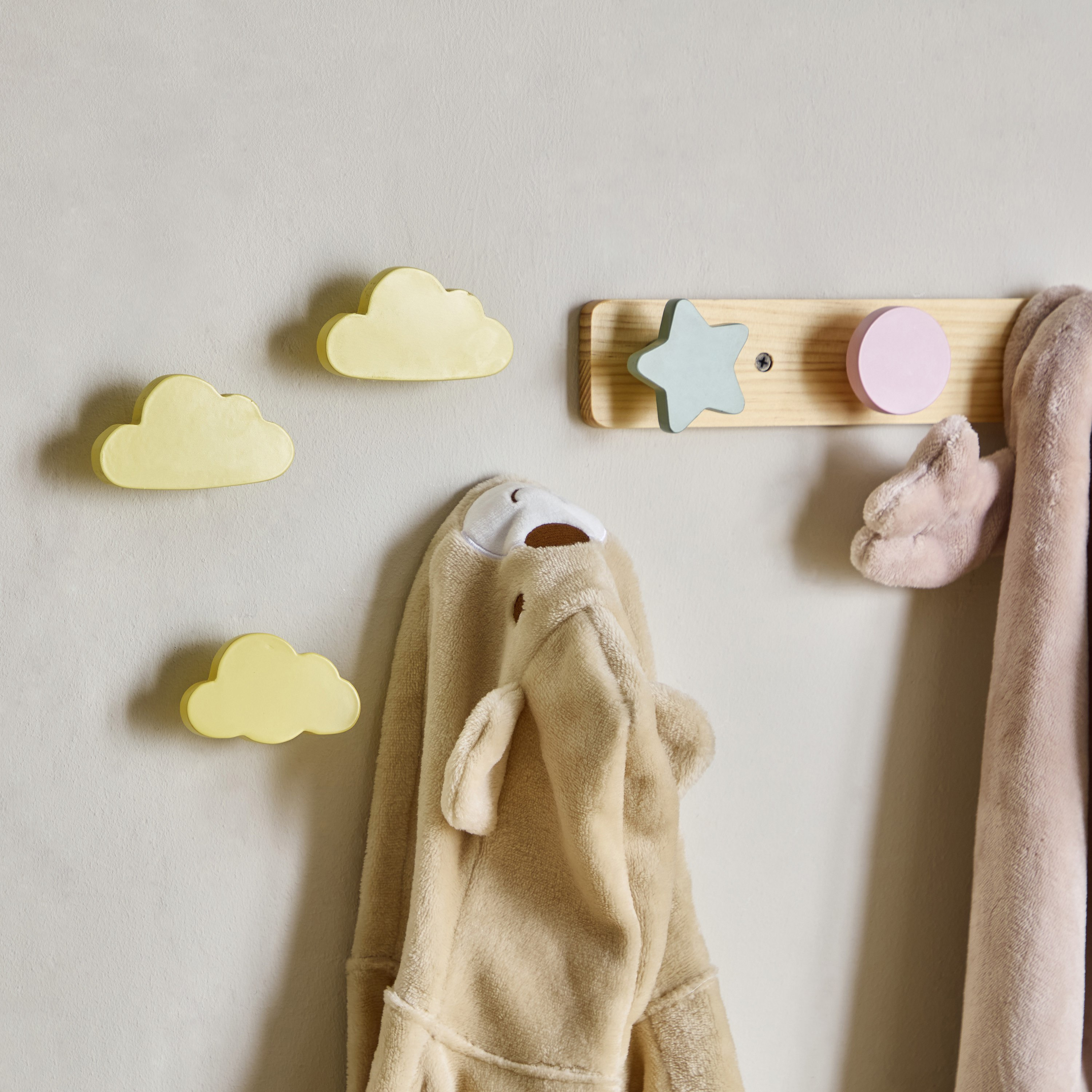 Cloud Shaped 4-Piece Wooden Wall Hook Set - 9x3x5 cm-hbxhomeware-hbxkidsandyouth-image-4