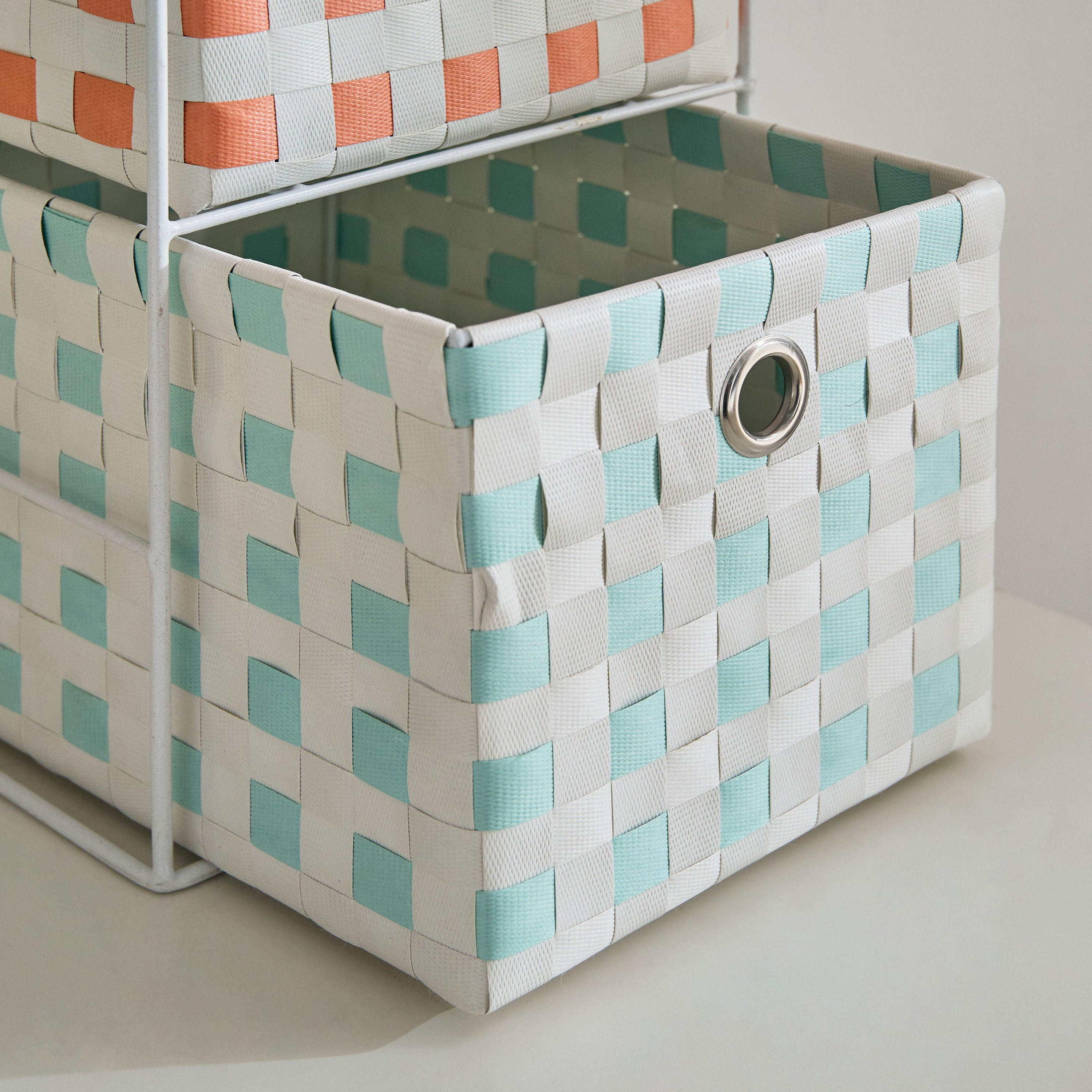 وحدة تخزين بـ 4 أدراج من  هيو-hbxbedroom-bedroomaccessories-bedroomstorage-image-4