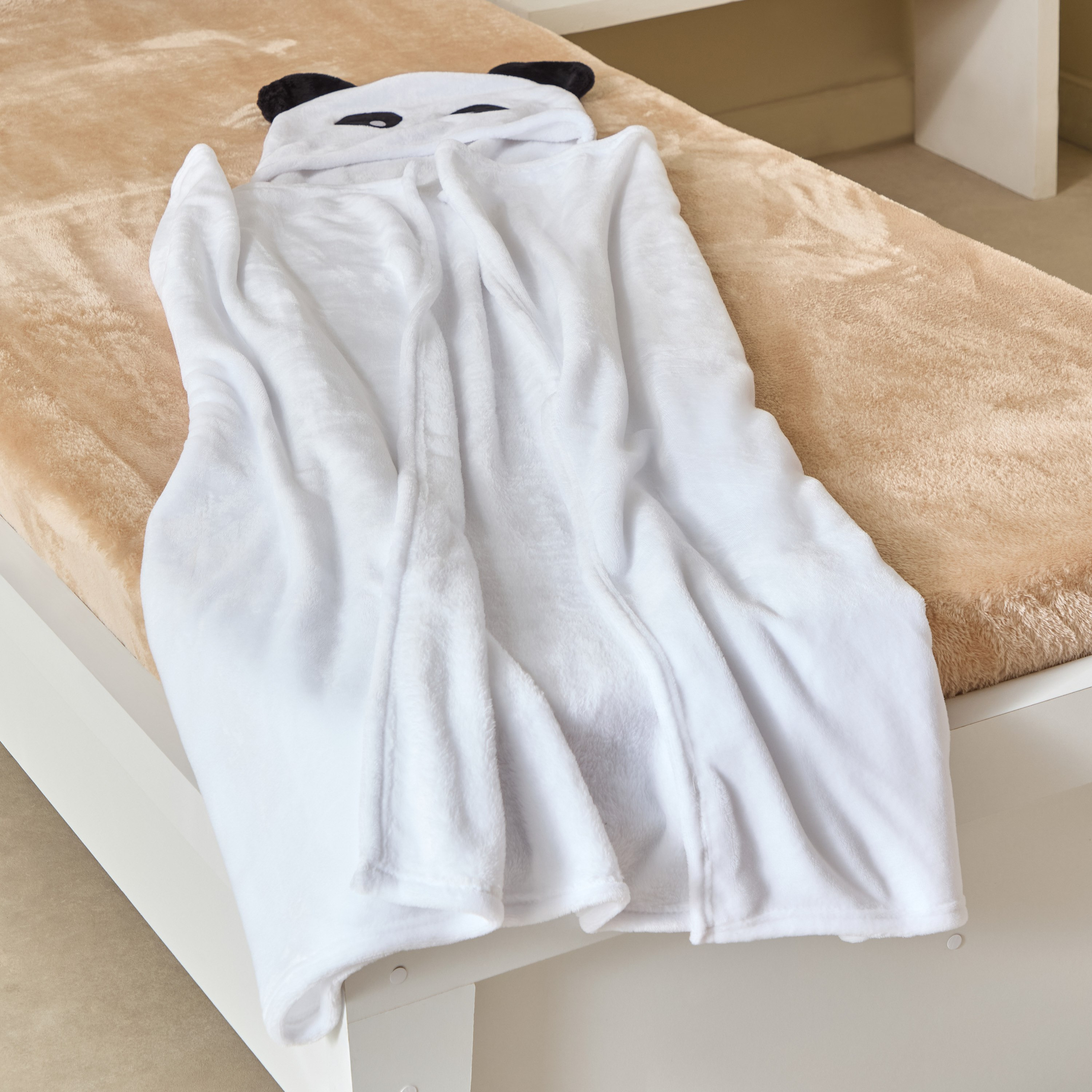 Playland Panda Flannel Blanket - 127x152 cm-hbxhomeware-hbxkidsandyouth-image-3
