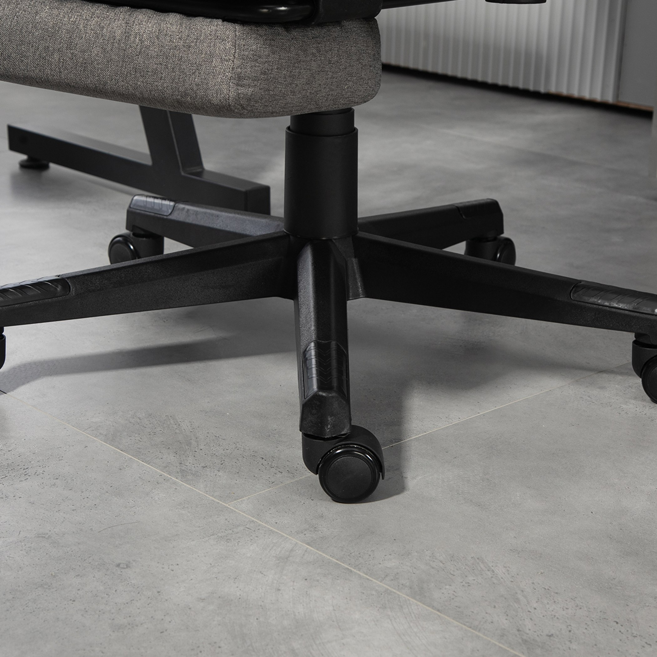 Troy Gaming Chair with Footrest-PROMO_HB_SA_HBX10_TH1000_NEW_031025-image-13