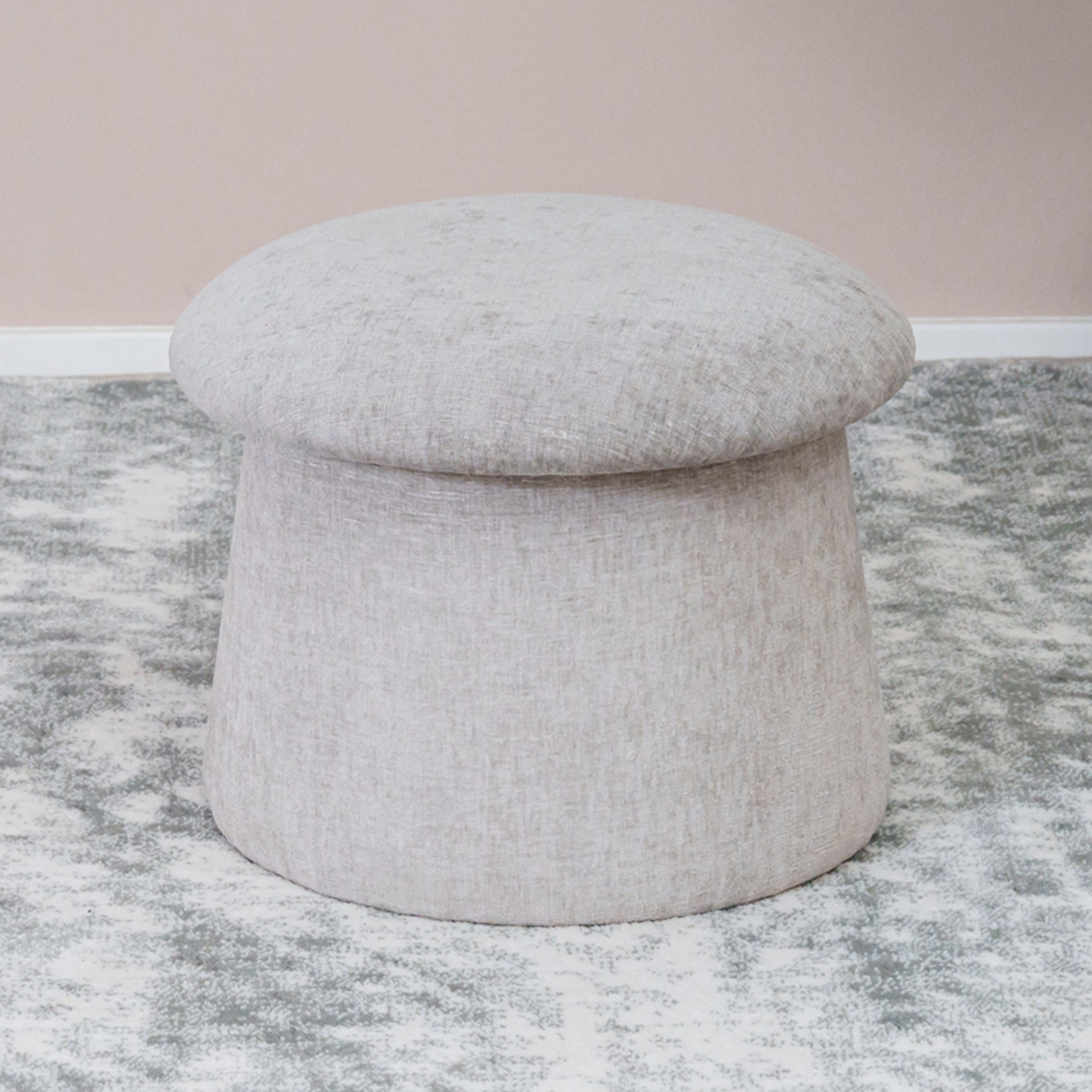 مسند قدم قماش من كوزمو-hbxlivingroom-sofasandarmchairs-ottomansandfootstools-image-1