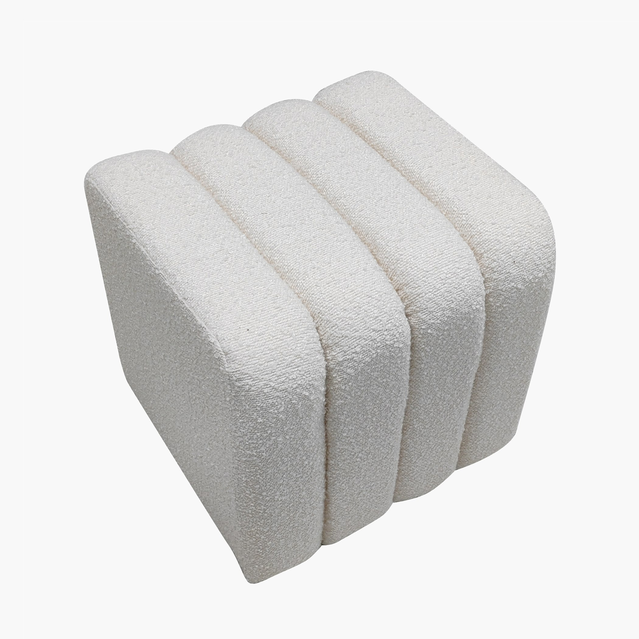 مسند قدم قماش من ماونت-hbxlivingroom-sofasandarmchairs-ottomansandfootstools-image-6