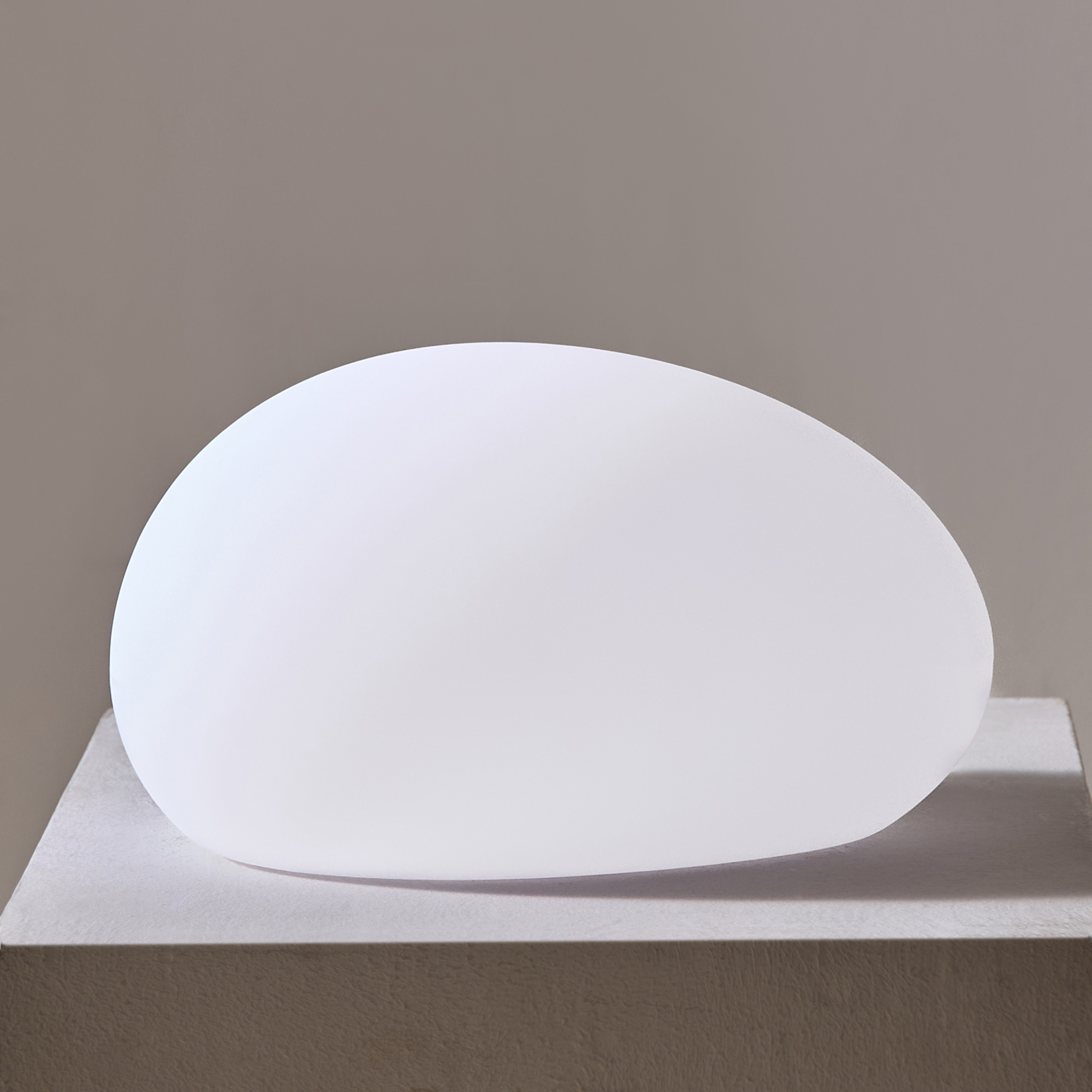 مصباح حجر ليد مقاوم للماء آر جي بي مع جهاز تحكم وبطارية 8 ساعات من سولين - 26x20x14 سم-hbxdiningroom-lighting-decorativesandstringlights-image-2