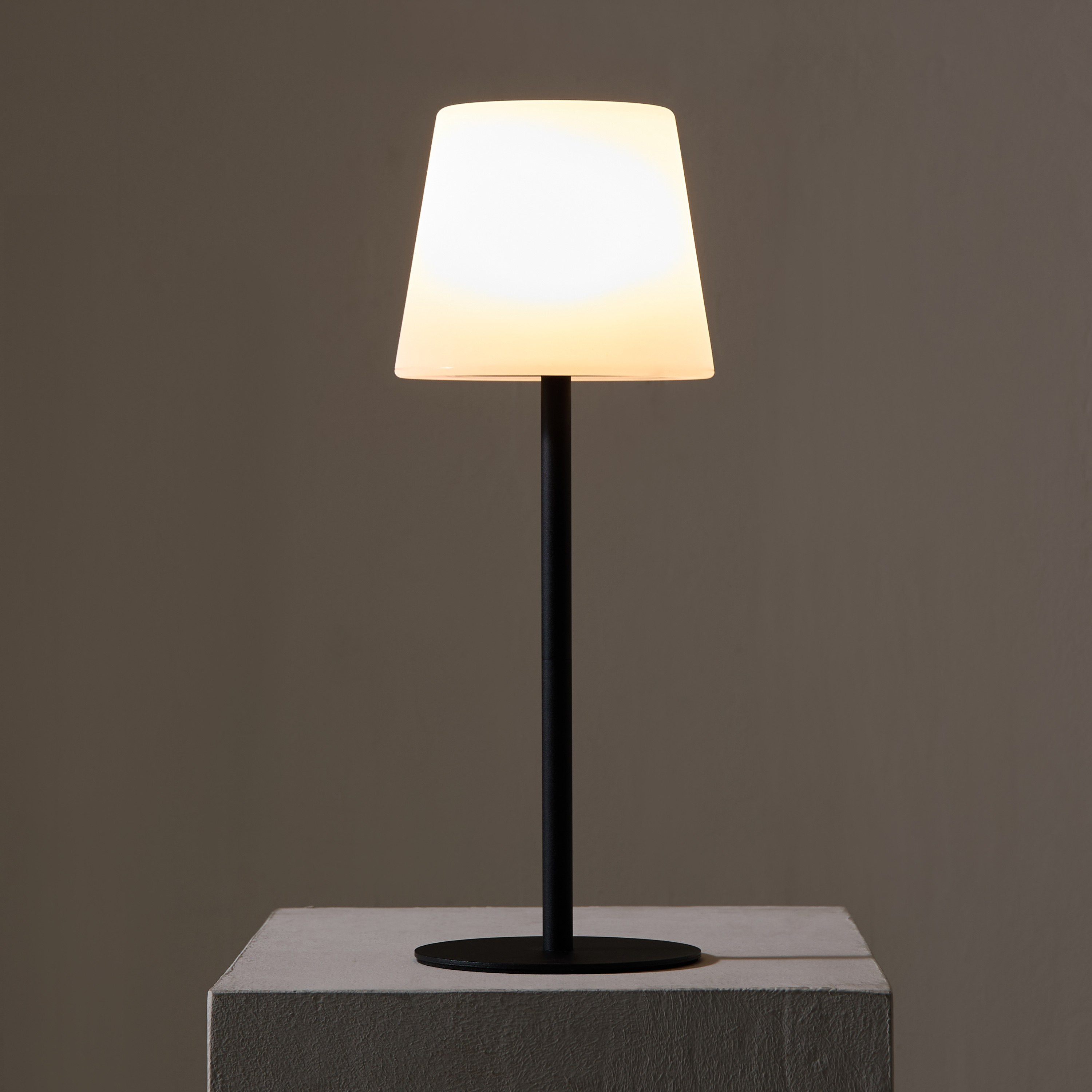 مصباح طاولة معدني ليد مع بطارية قابلة لإعادة الشحن 8 ساعات من سولين - 15 × 40 سم-hbxbedroom-lighting-tablelamps-image-1