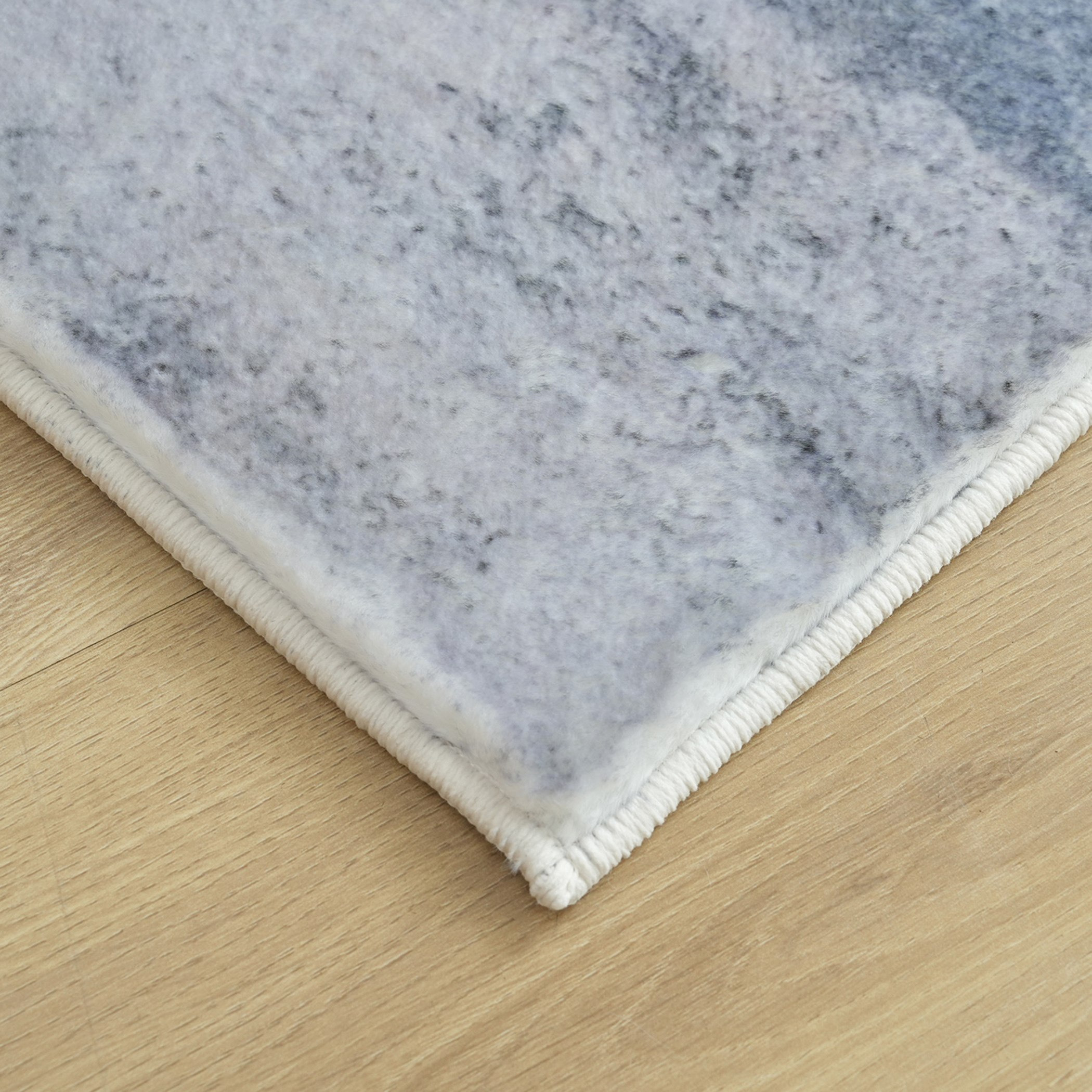 سجادة فرو مخملية بطبعات إمارا من بريستول - 120x170 سم-hbxbedroom-floorcoverings-rugs-image-4