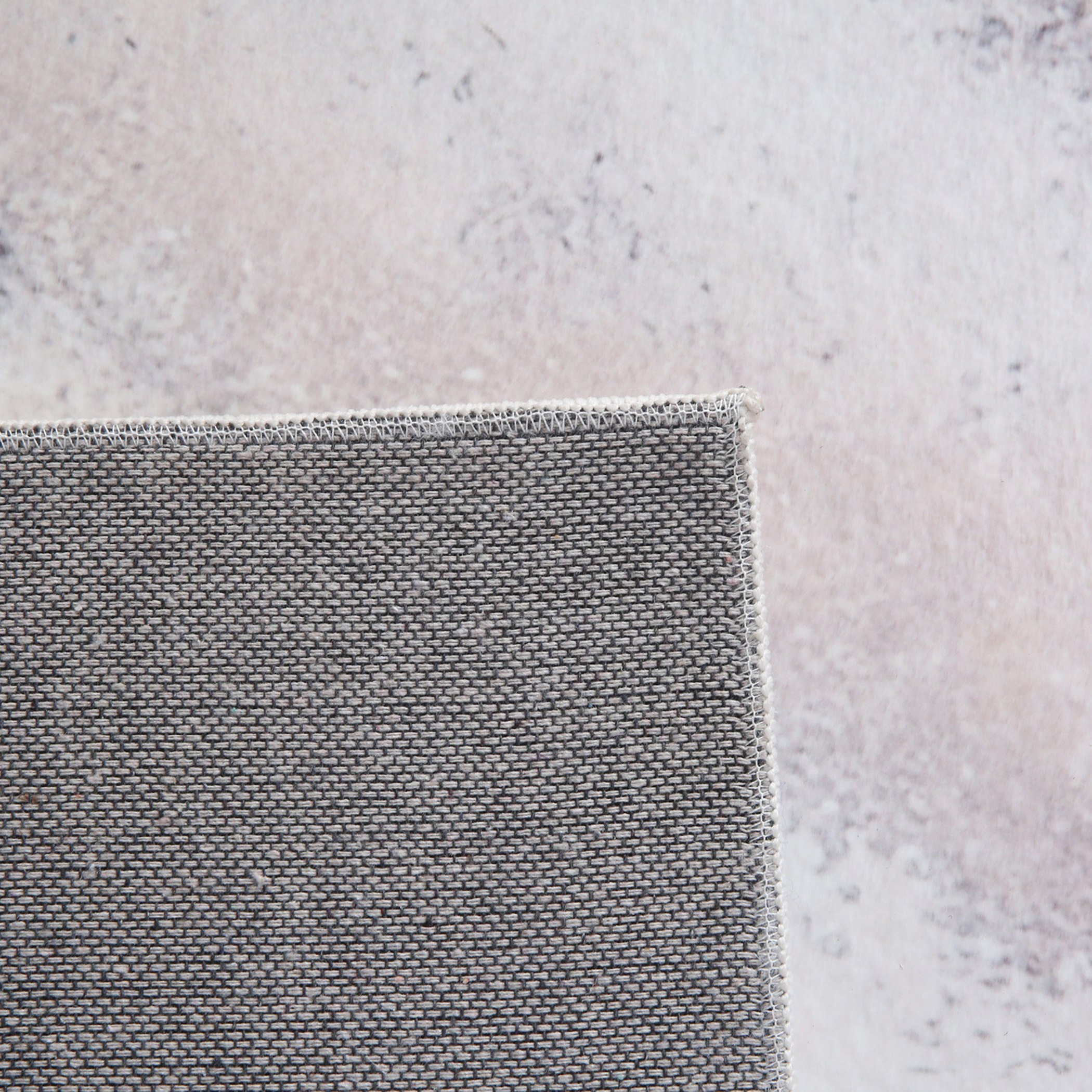 سجادة فرو مخملية بطبعات إمارا من بريستول - 200x300 سم-hbxdecorandfurnishings-floorcoverings-rugs-image-5