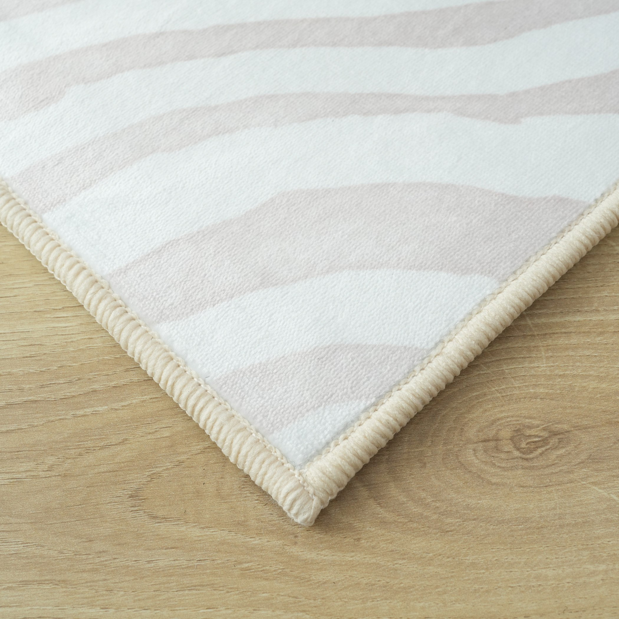 سجادة فلانيل بطبعات مخططة كسبه من أونتاريو - 110x160 سم-hbxdecorandfurnishings-floorcoverings-rugs-image-4