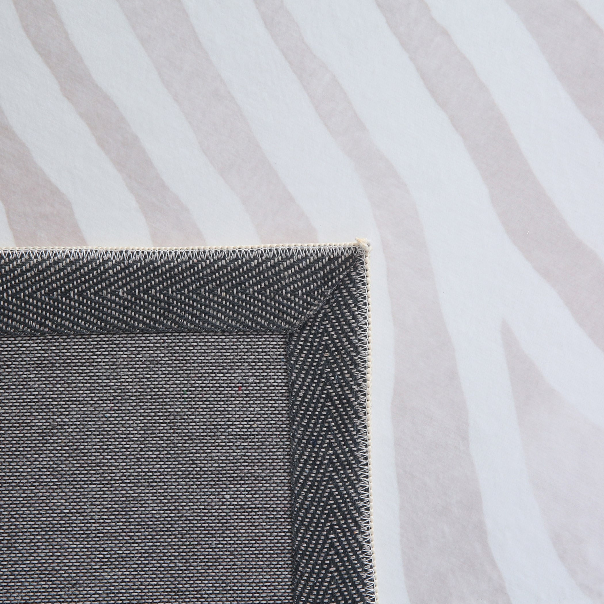سجادة فلانيل بطبعات قصبة من أونتاريو - 150x200 سم-hbxdecorandfurnishings-floorcoverings-rugs-image-5