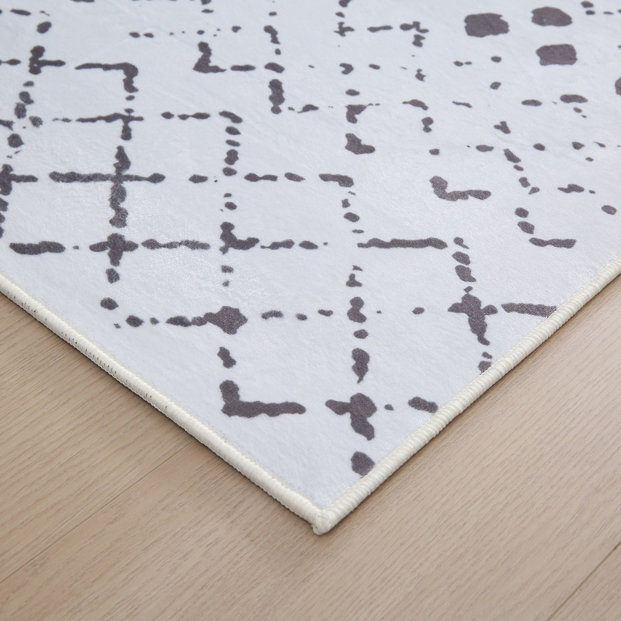 سجادة فلانيل بطبعات كلين من ويلز - 200x300 سم-hbxdecorandfurnishings-floorcoverings-rugs-image-4
