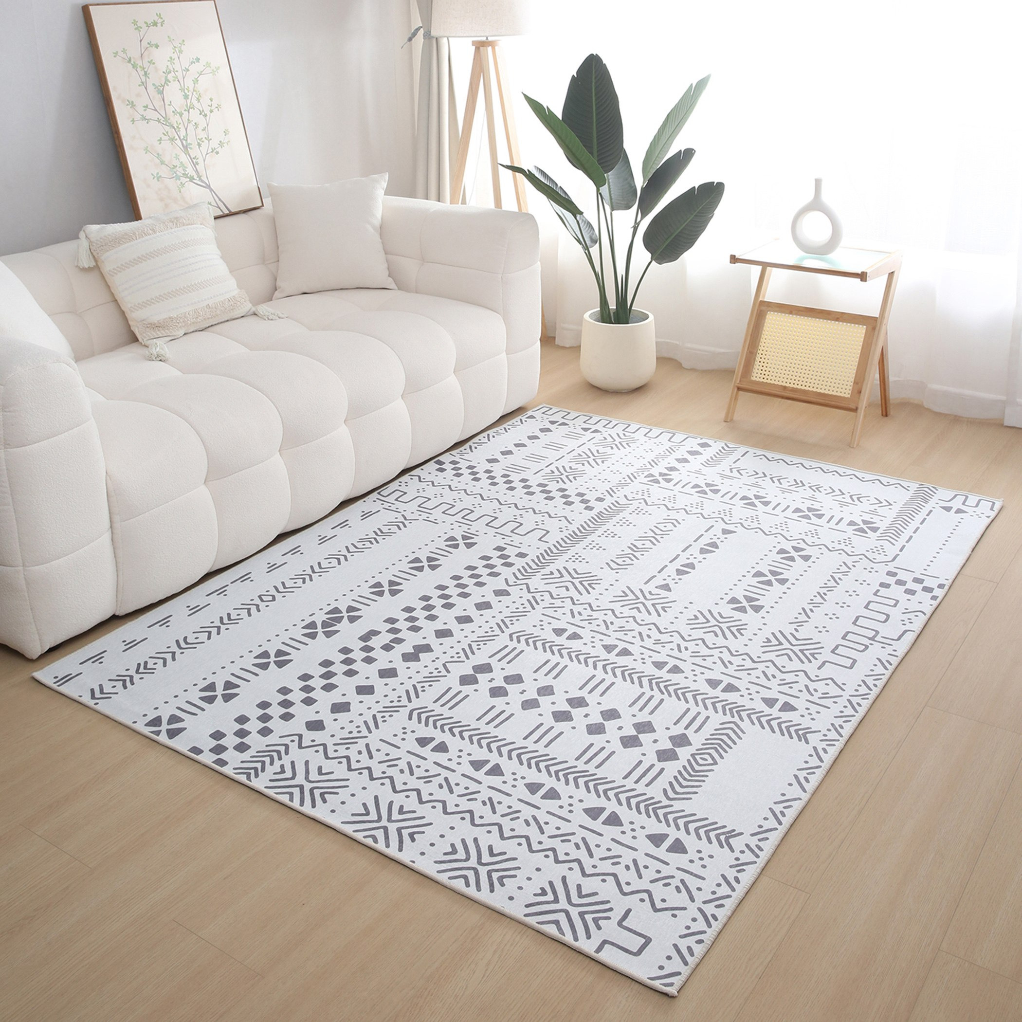 سجادة بطبعات أكار من أتلانتا - 250x360 سم-hbxdecorandfurnishings-floorcoverings-rugs-image-1