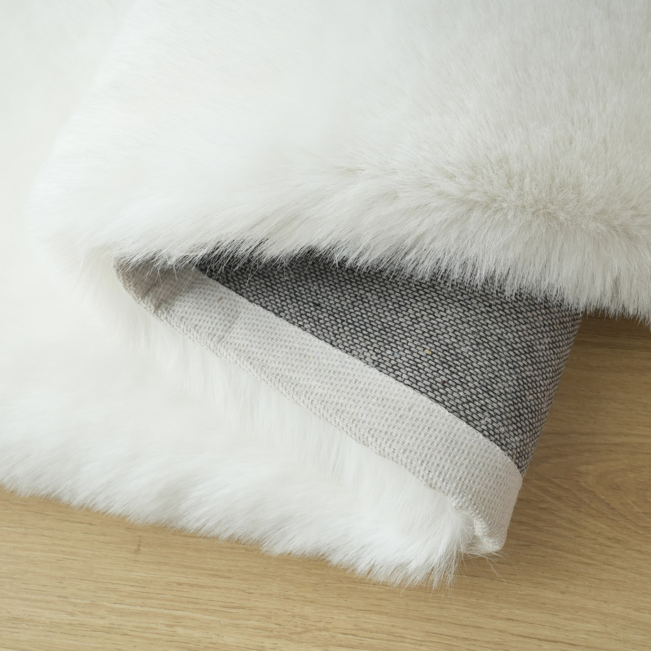 Luxy Bliss Premium Faux Rabbit Fur Rug - 80x150 cm-hbxdecorandfurnishings-floorcoverings-rugs-image-2