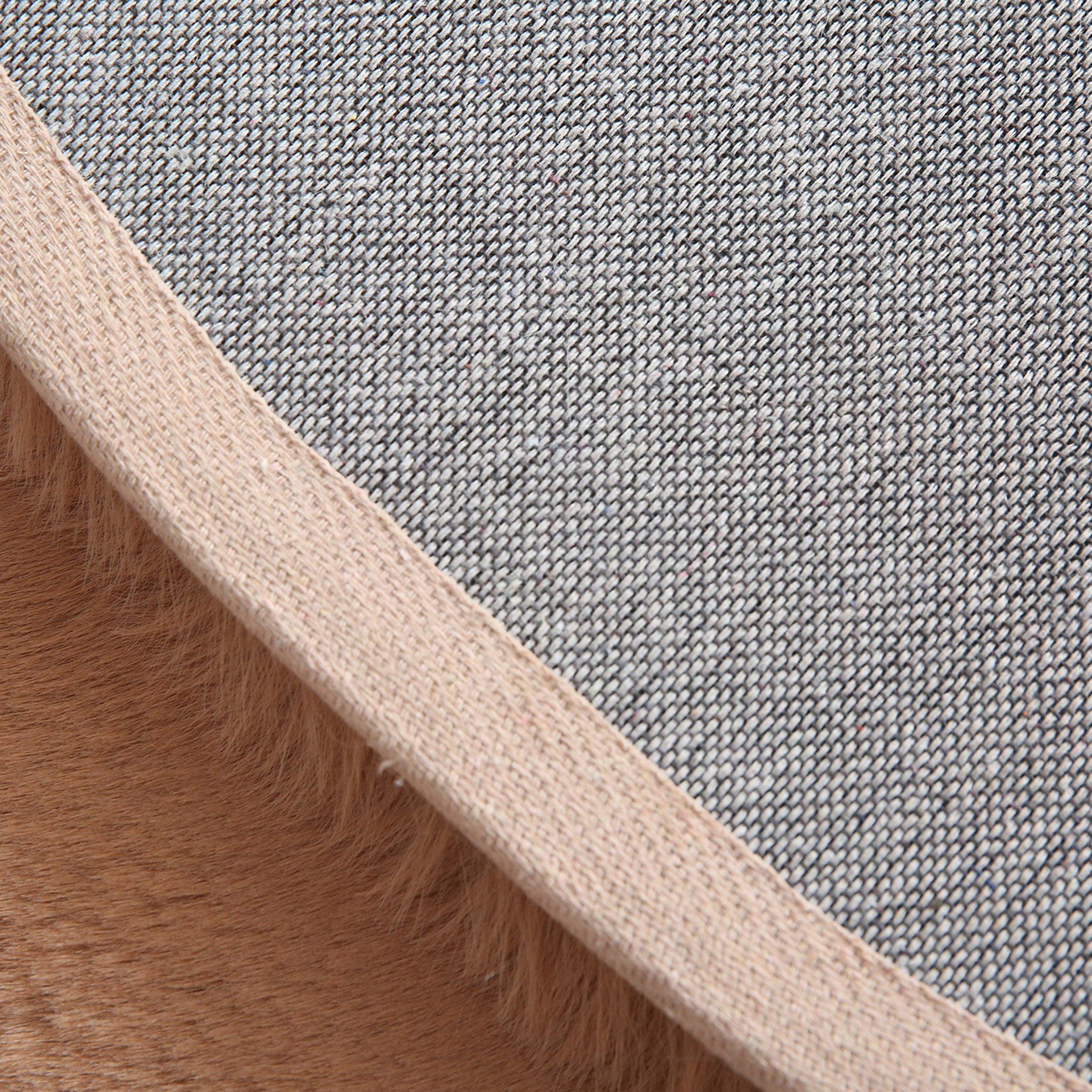 Luxy Bliss Premium Faux Rabbit Fur Rug - 120x180 cm-hbxdecorandfurnishings-floorcoverings-rugs-image-3