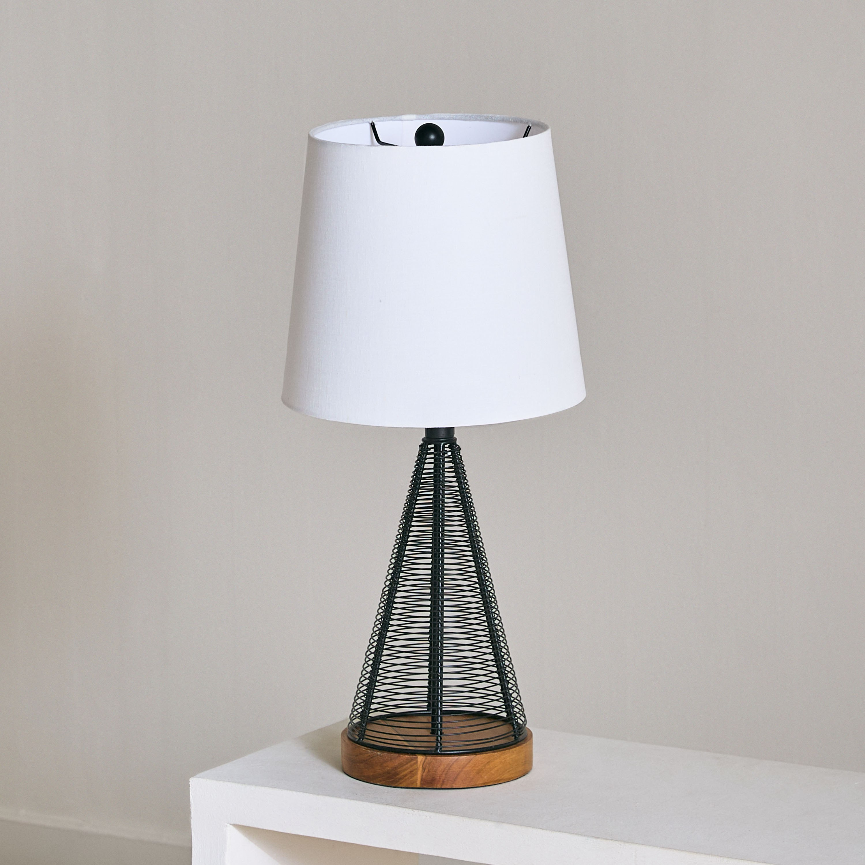 Aron Metal and Wooden Table Lamp with Fabric Shade - 26x53 cm-PROMO_HB_AE_B2G2_011025-image-1