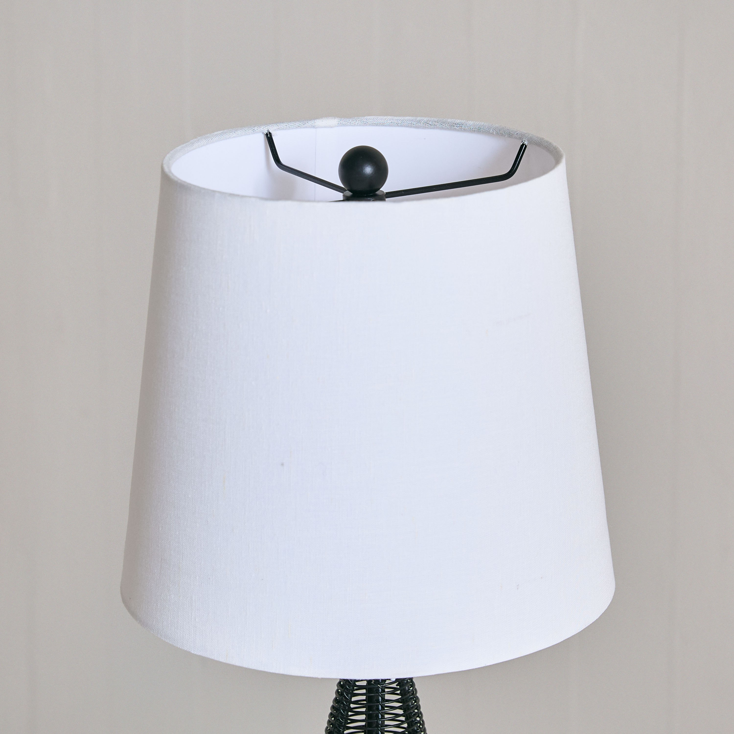 Aron Metal and Wooden Table Lamp with Fabric Shade - 26x53 cm-PROMO_HB_AE_B2G2_011025-image-3