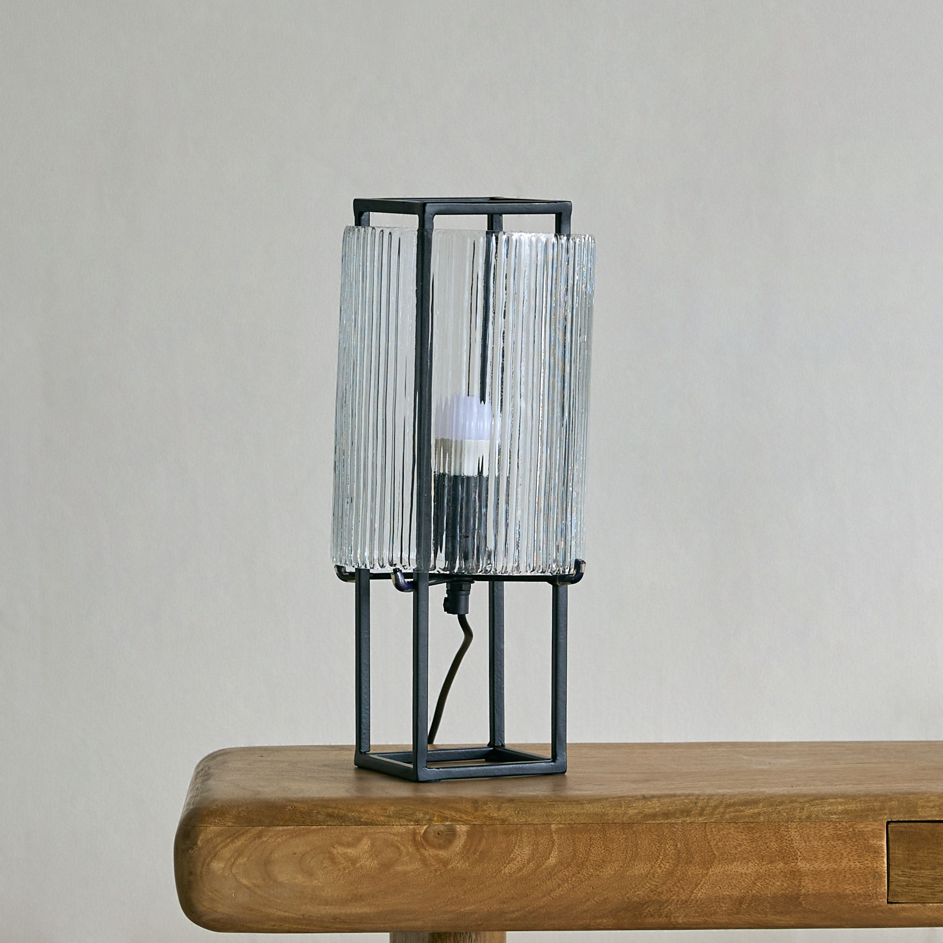 Aron Metal Table Lamp with Textured Glass - 16x35 cm-PROMO_HB_AE_B2G2_011025-image-1